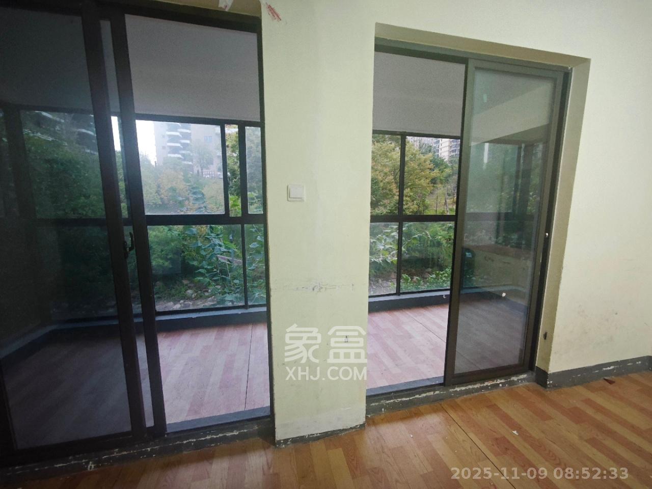 福天藏郡院子  5室2厅2卫    1800.0元/月室内图