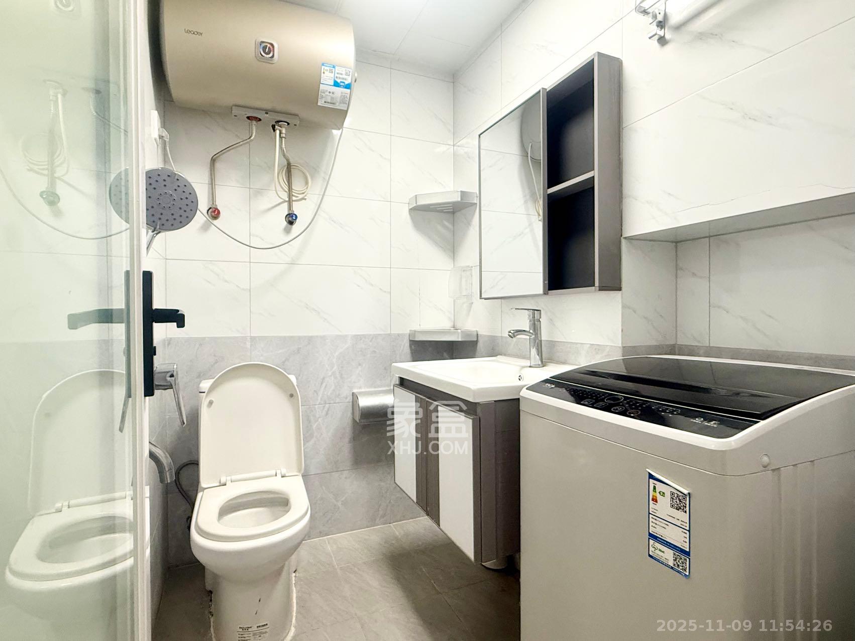 君悦新天地 2室2厅1卫 2700.0元/月 君悦新天地 2室2厅1卫 2700.0元/月室内图