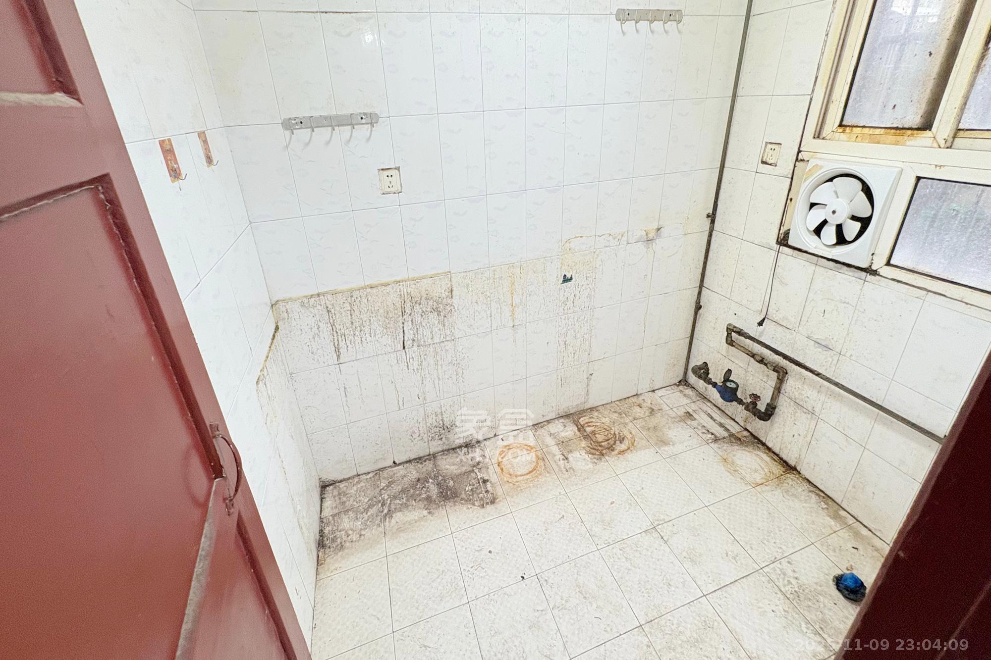 信丰民居  2室2厅1卫    70.0万卫生间