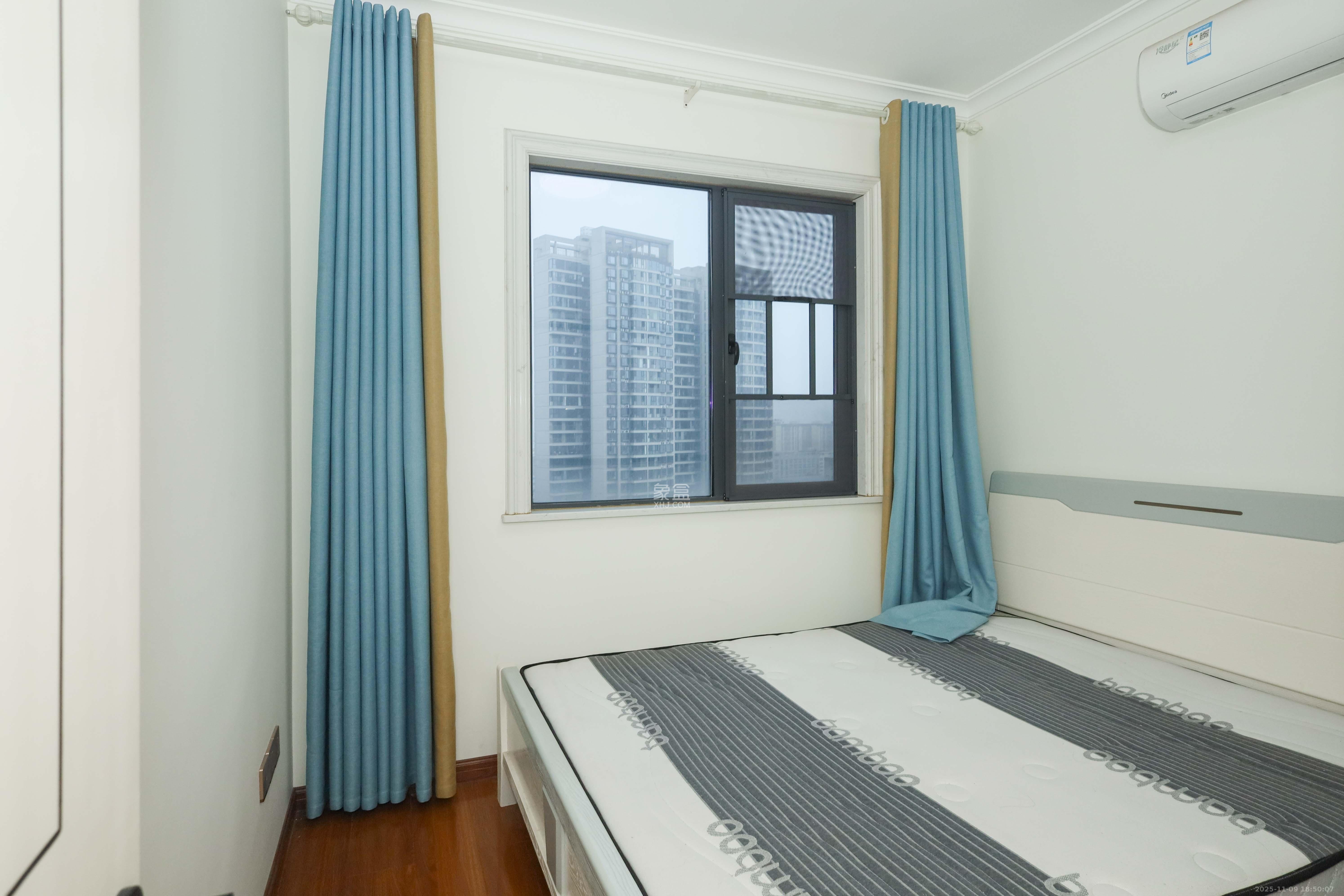 山水梅溪雅郡 4室2厅2卫 145.0万 山水梅溪雅郡 4室2厅2卫 145.0万卧室