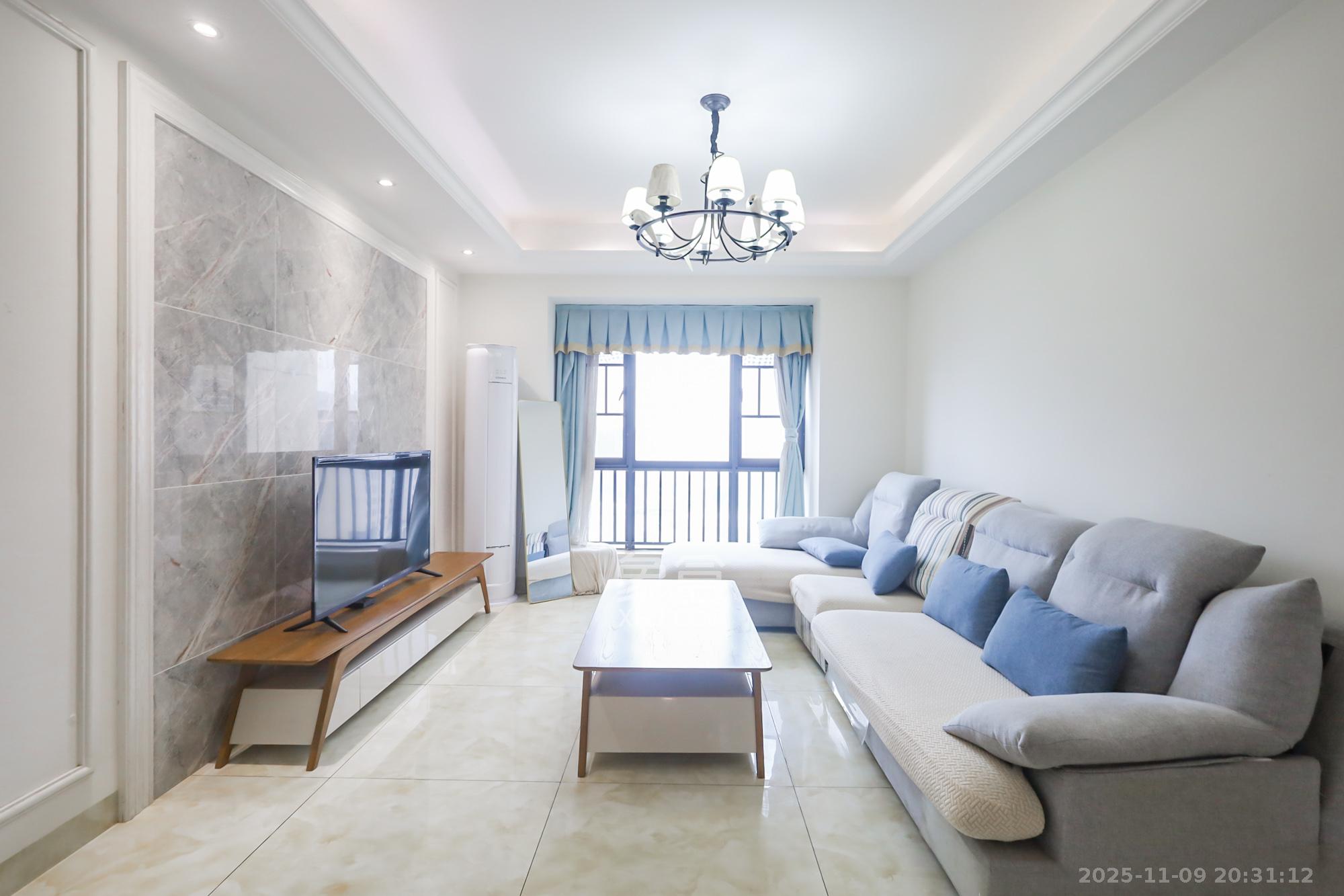 兰亭都荟（璟峰苑）  3室2厅1卫    110.0万