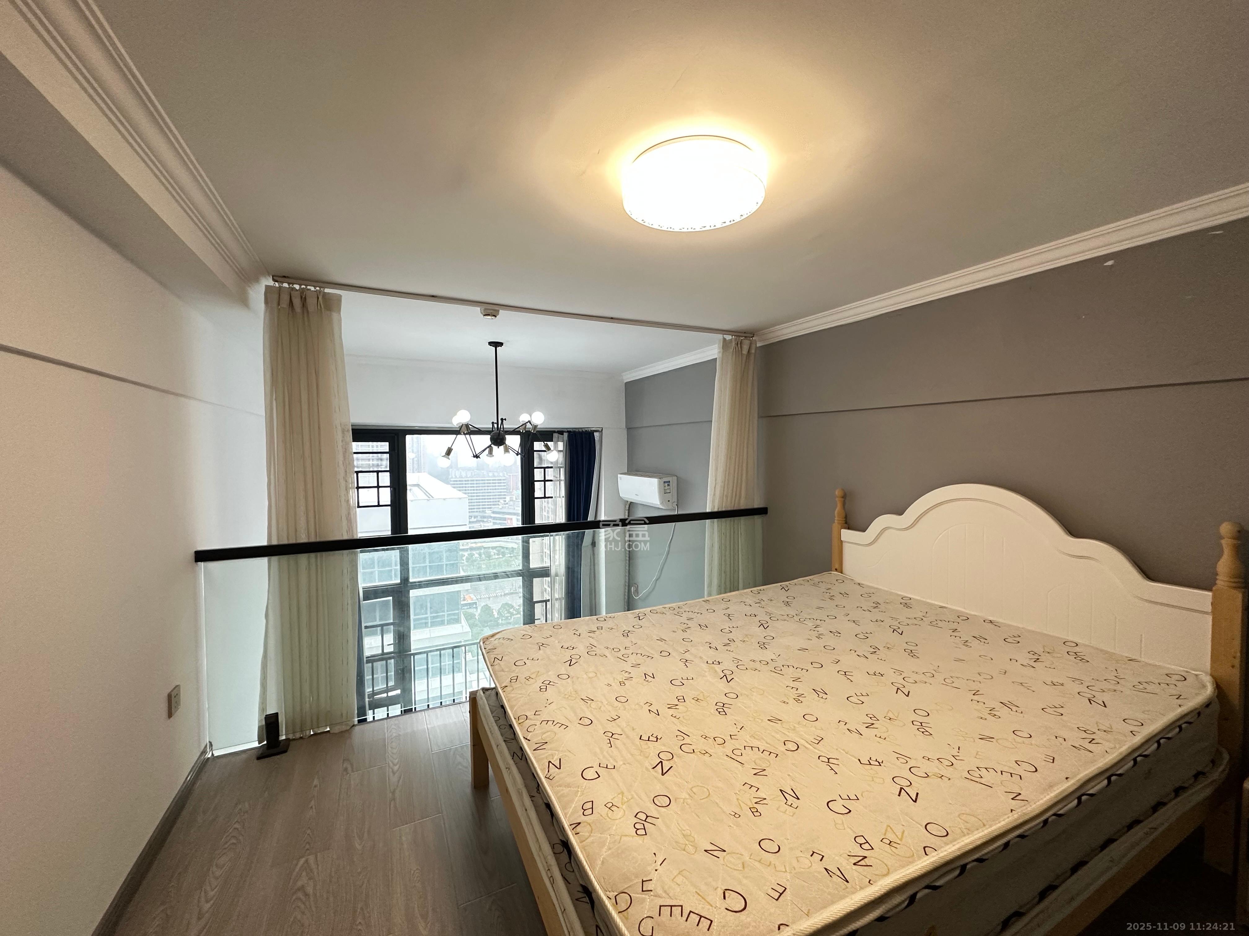 龙湖湘江星座(祺鑫星座公寓) 1室1厅1卫 1700.0元/月 龙湖湘江星座(祺鑫星座公寓) 1室1厅1卫 1700.0元/月室内图