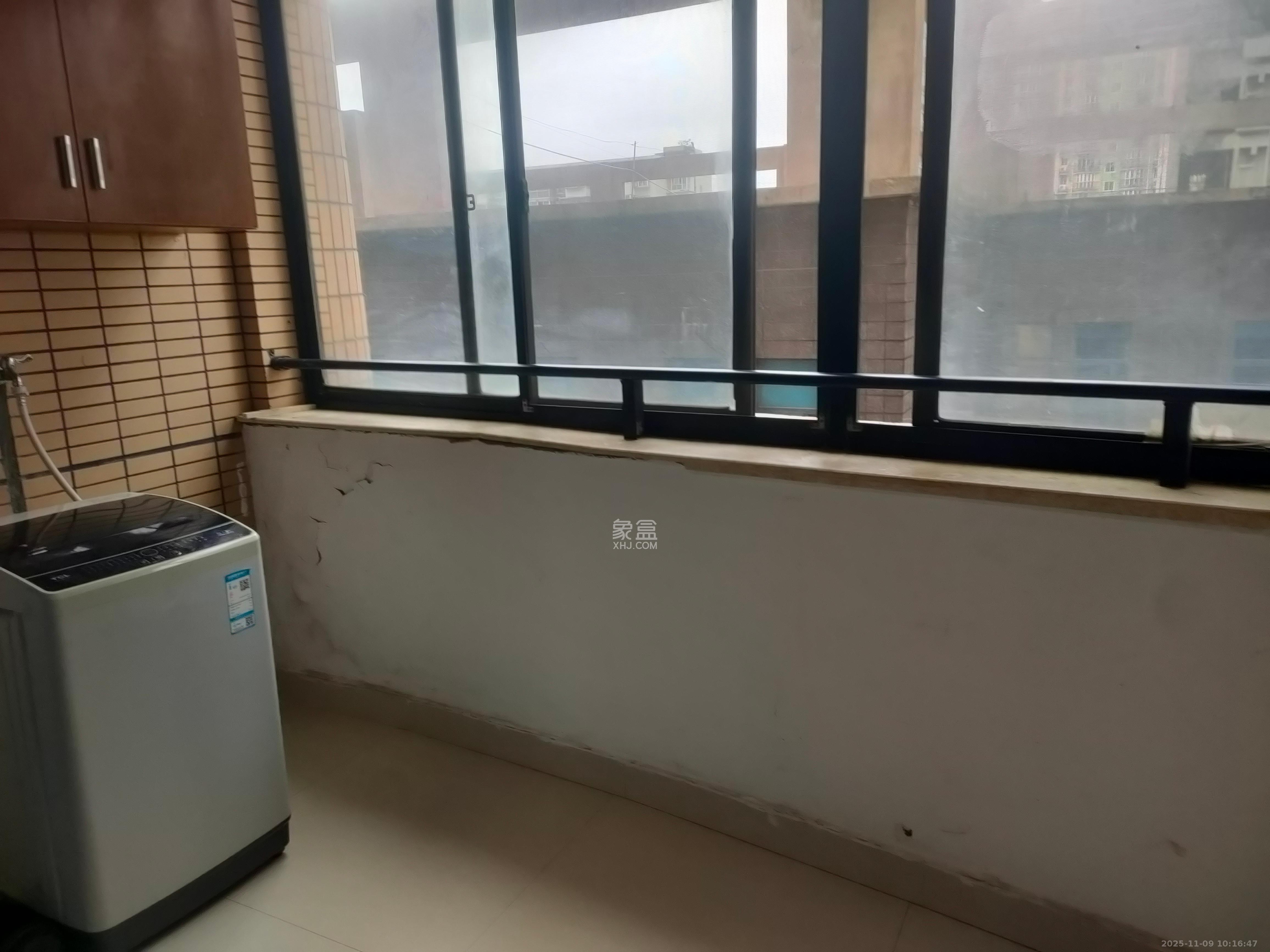 融圣国际  2室2厅1卫    2800.0元/月室内图