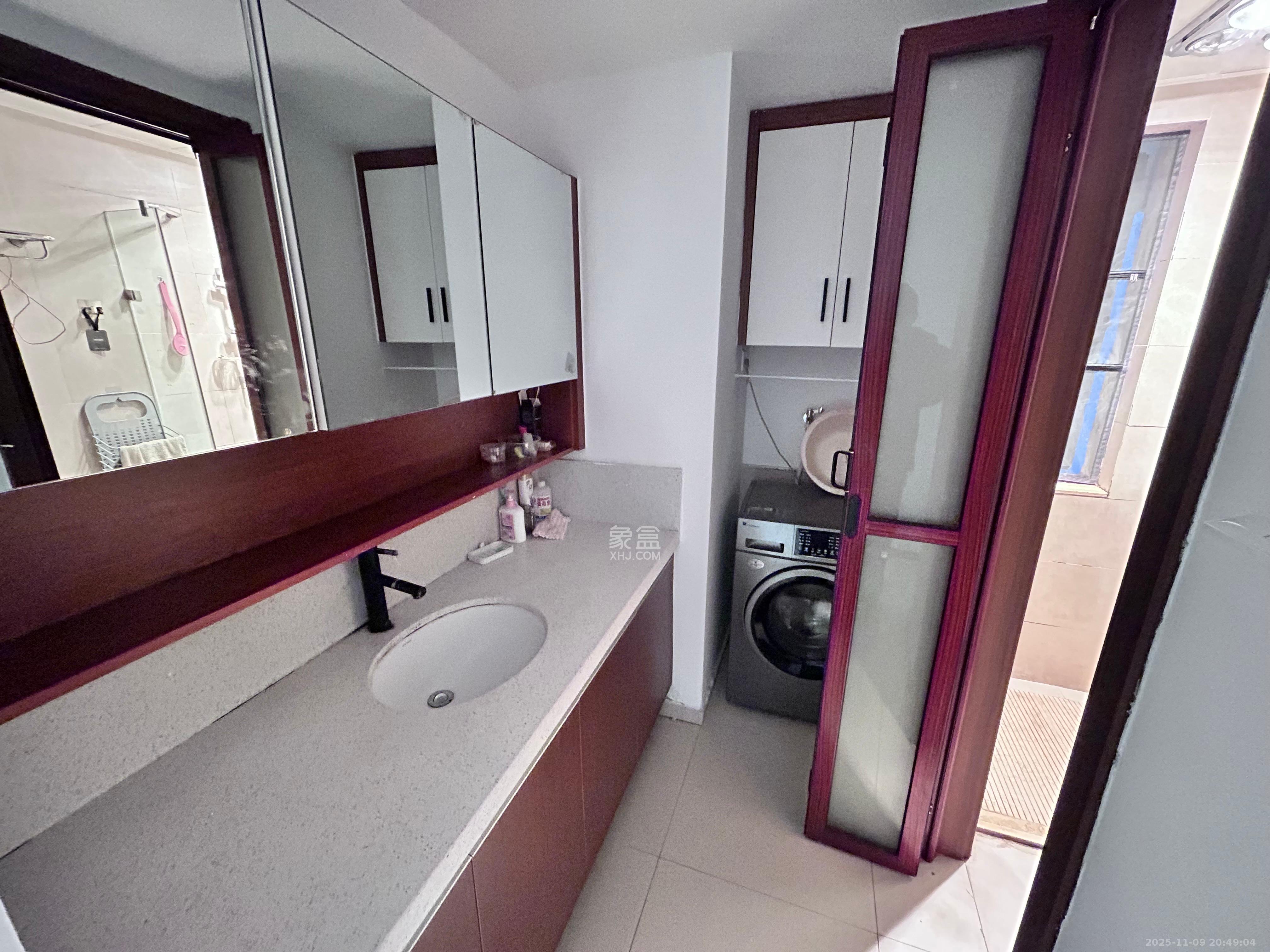 万科金域蓝湾  3室2厅1卫    2600.0元/月室内图