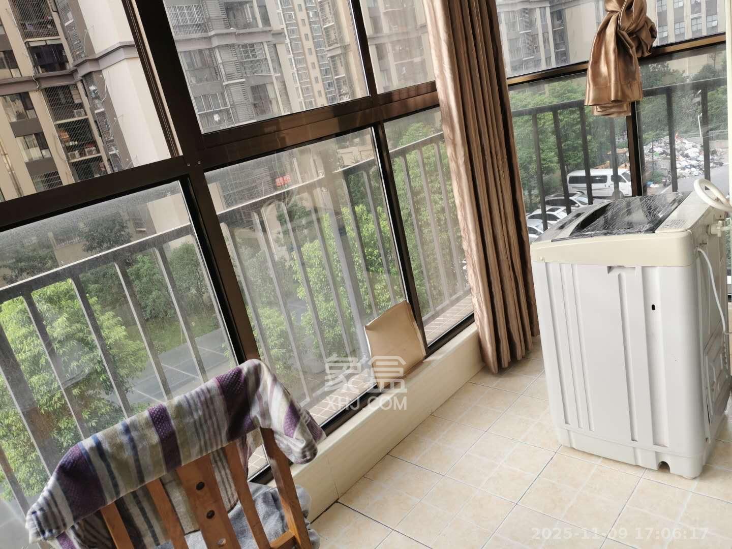 景塘家园  1室1厅1卫    1400.0元/月室内图