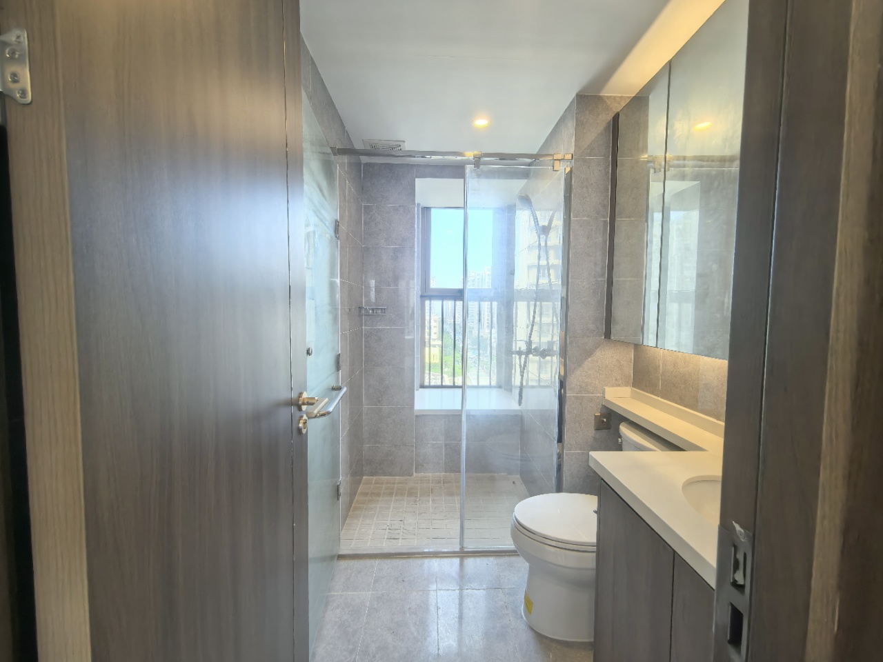 阳光金典  3室2厅2卫    210.0万室内图