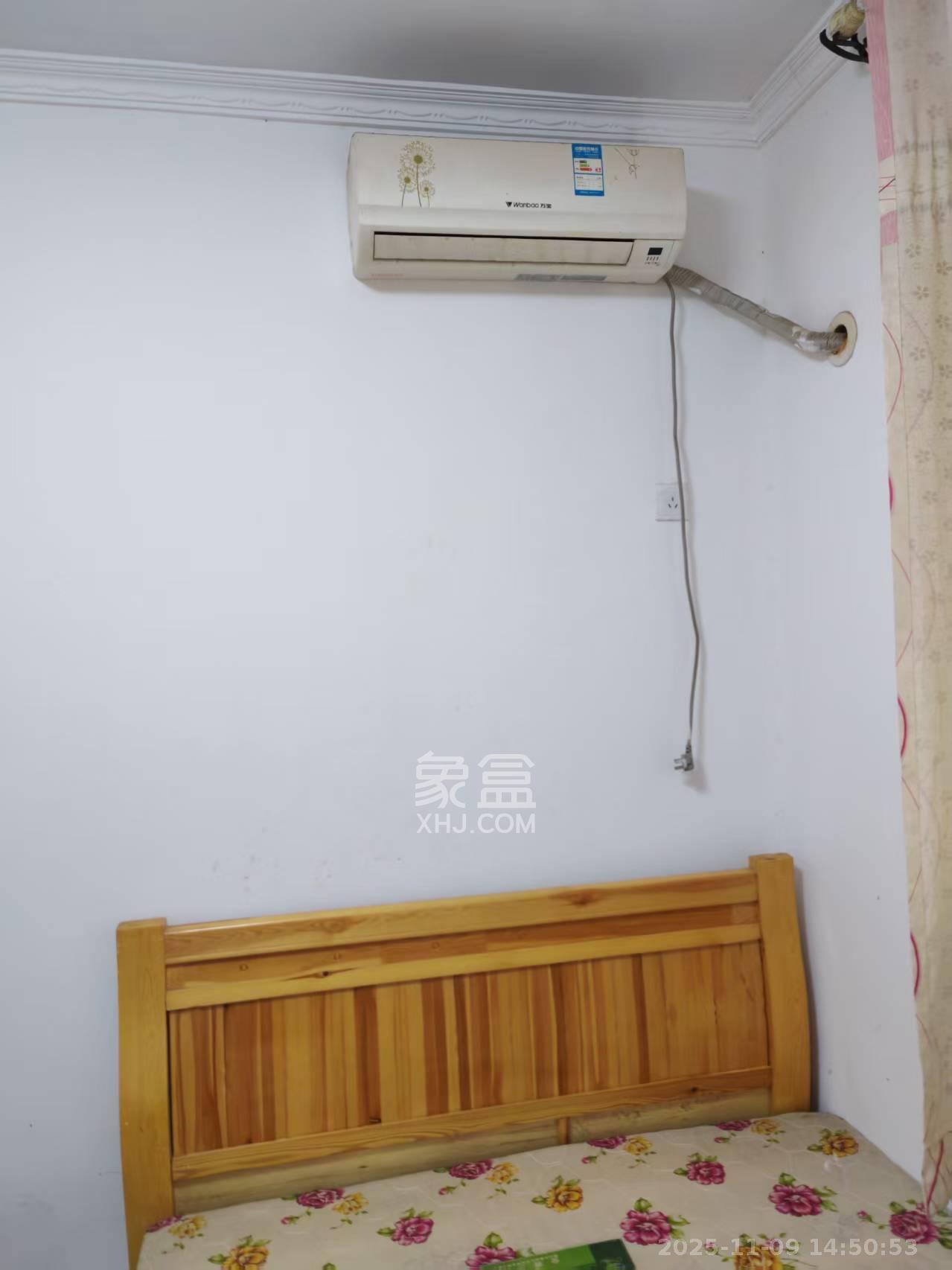 东方航标 1室2厅1卫 500.0元/月 东方航标 1室2厅1卫 500.0元/月室内图