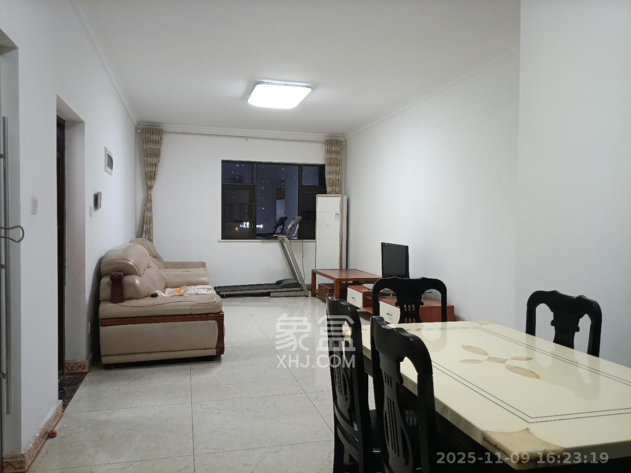 德润小区（丰升德润小区）  3室2厅2卫    2500.0元/月室内图