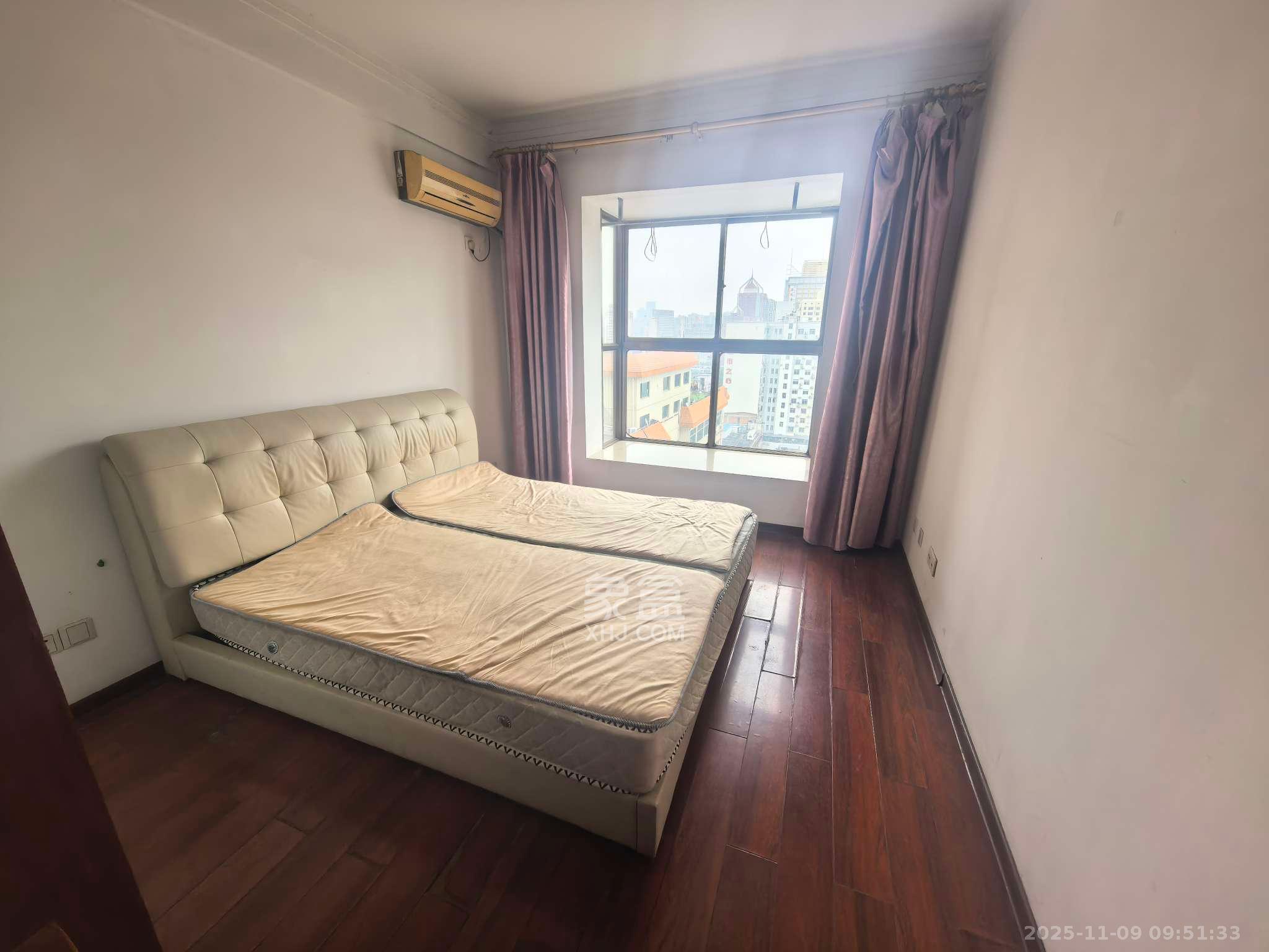 芙蓉同发  2室1厅1卫    2600.0元/月室内图