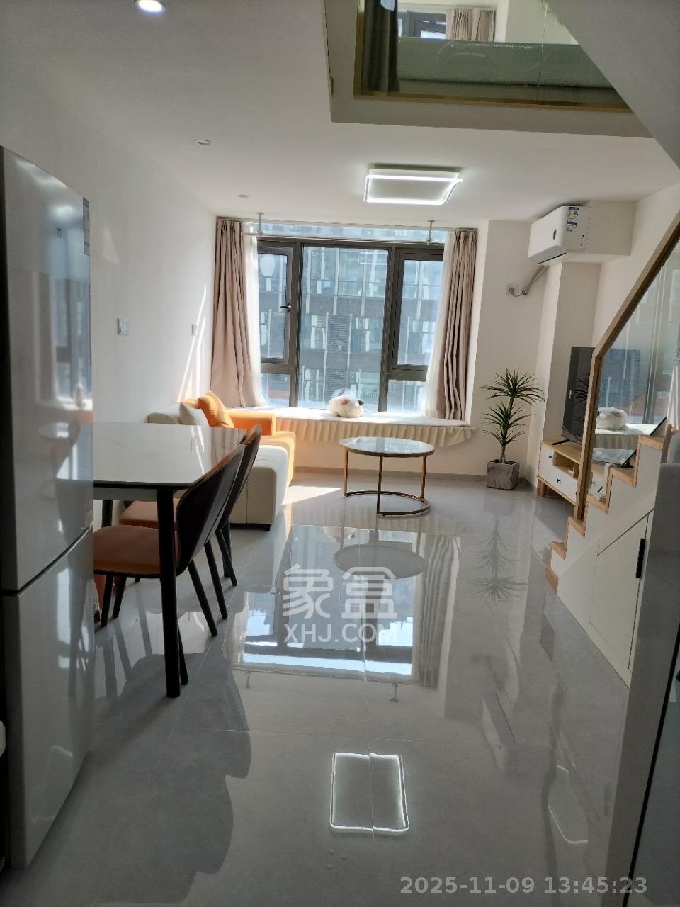 时代MOMA云PARK 2室1厅1卫 2600.0元/月 时代MOMA云PARK 2室1厅1卫 2600.0元/月室内图