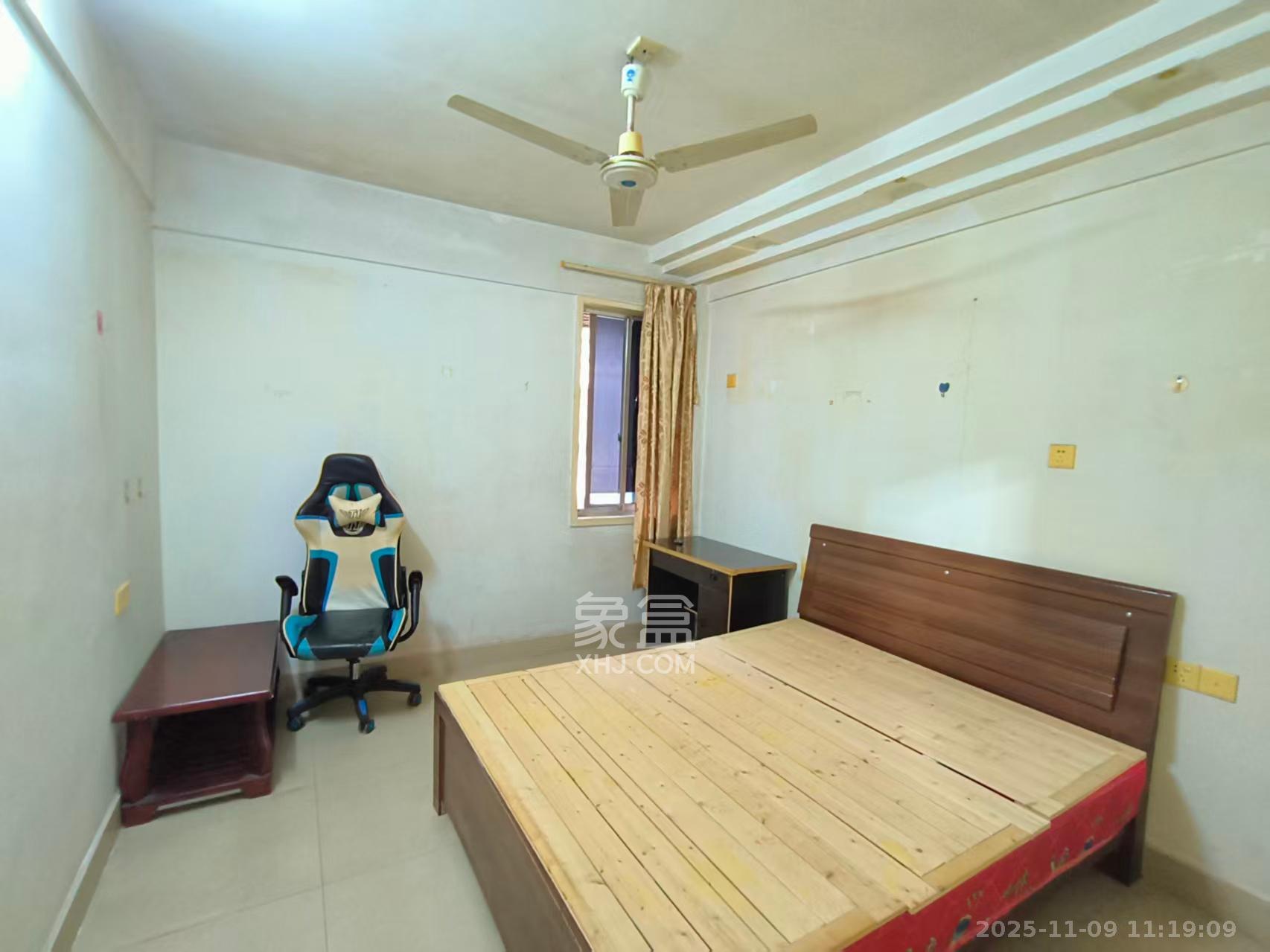 人民新村 2室1厅1卫 2000.0元/月 人民新村 2室1厅1卫 2000.0元/月室内图