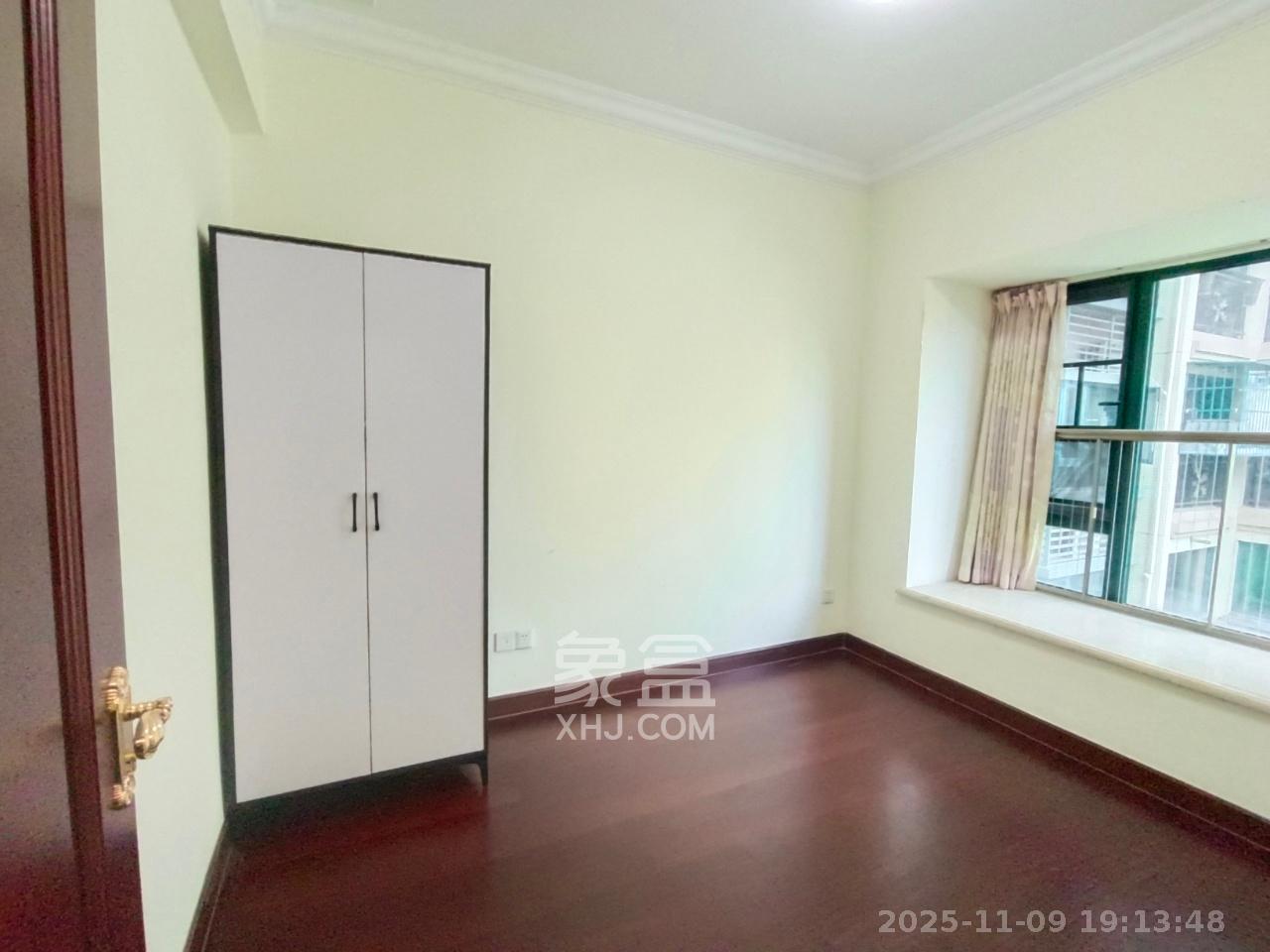 恒大城  2室2厅1卫    2100.0元/月室内图