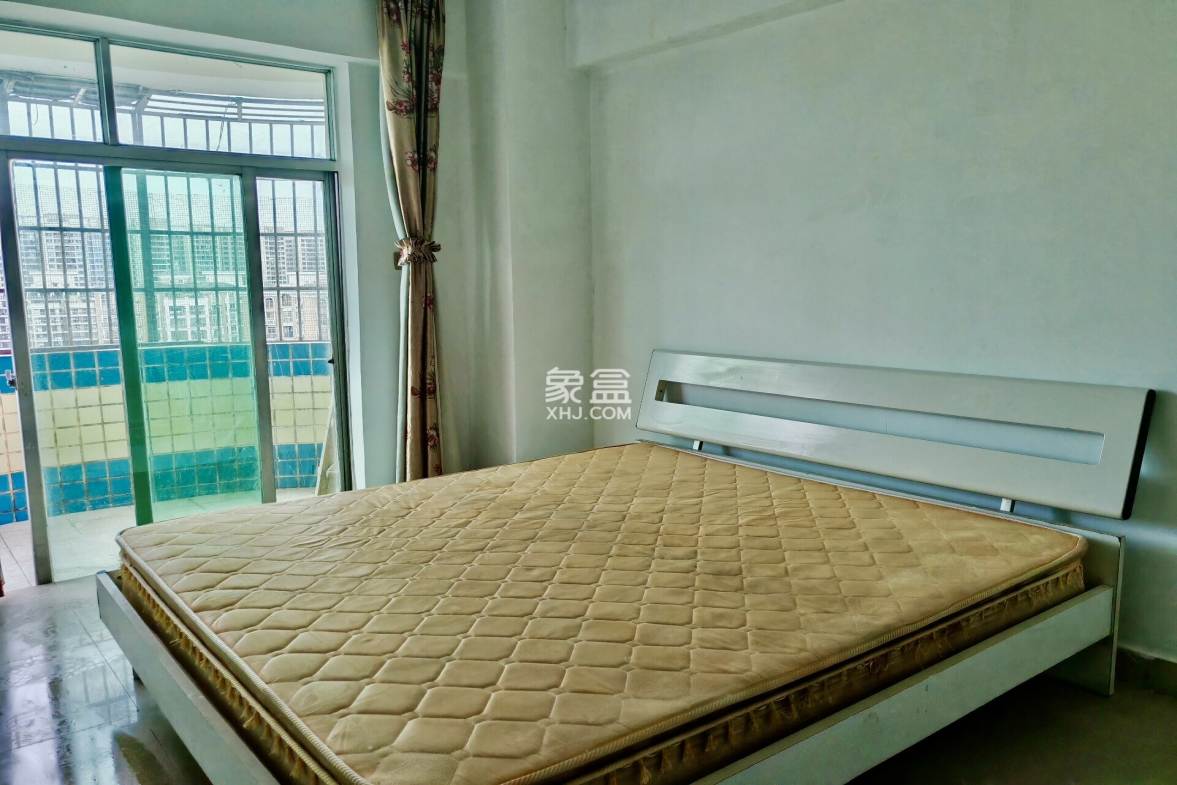 凤翔大厦 2室1厅1卫 1700.0元/月 凤翔大厦 2室1厅1卫 1700.0元/月室内图