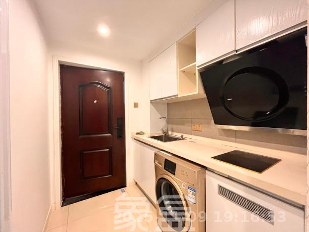 荣悦台  1室1厅1卫    2800.0元/月室内图