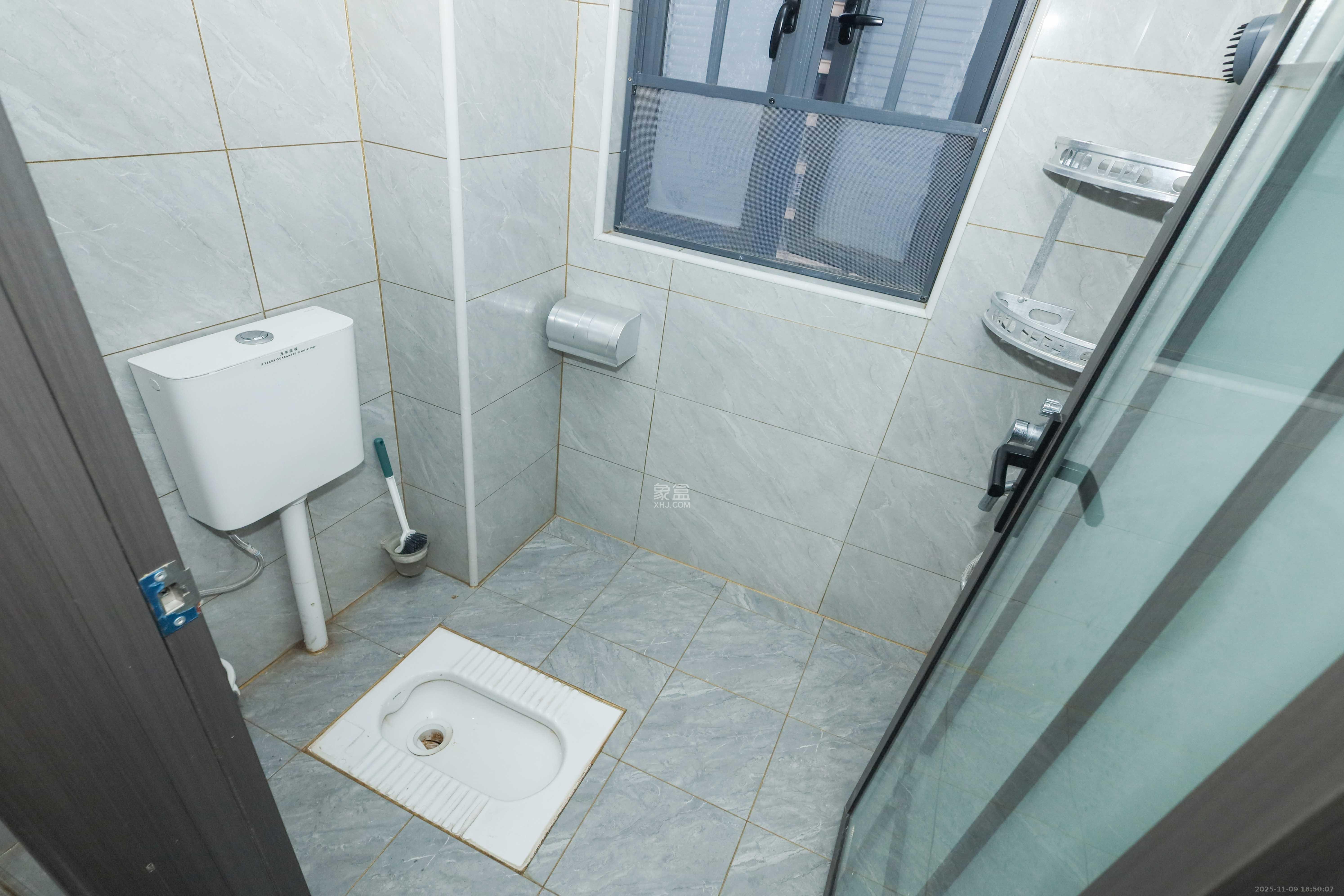 山水梅溪雅郡 4室2厅2卫 145.0万 山水梅溪雅郡 4室2厅2卫 145.0万卫生间