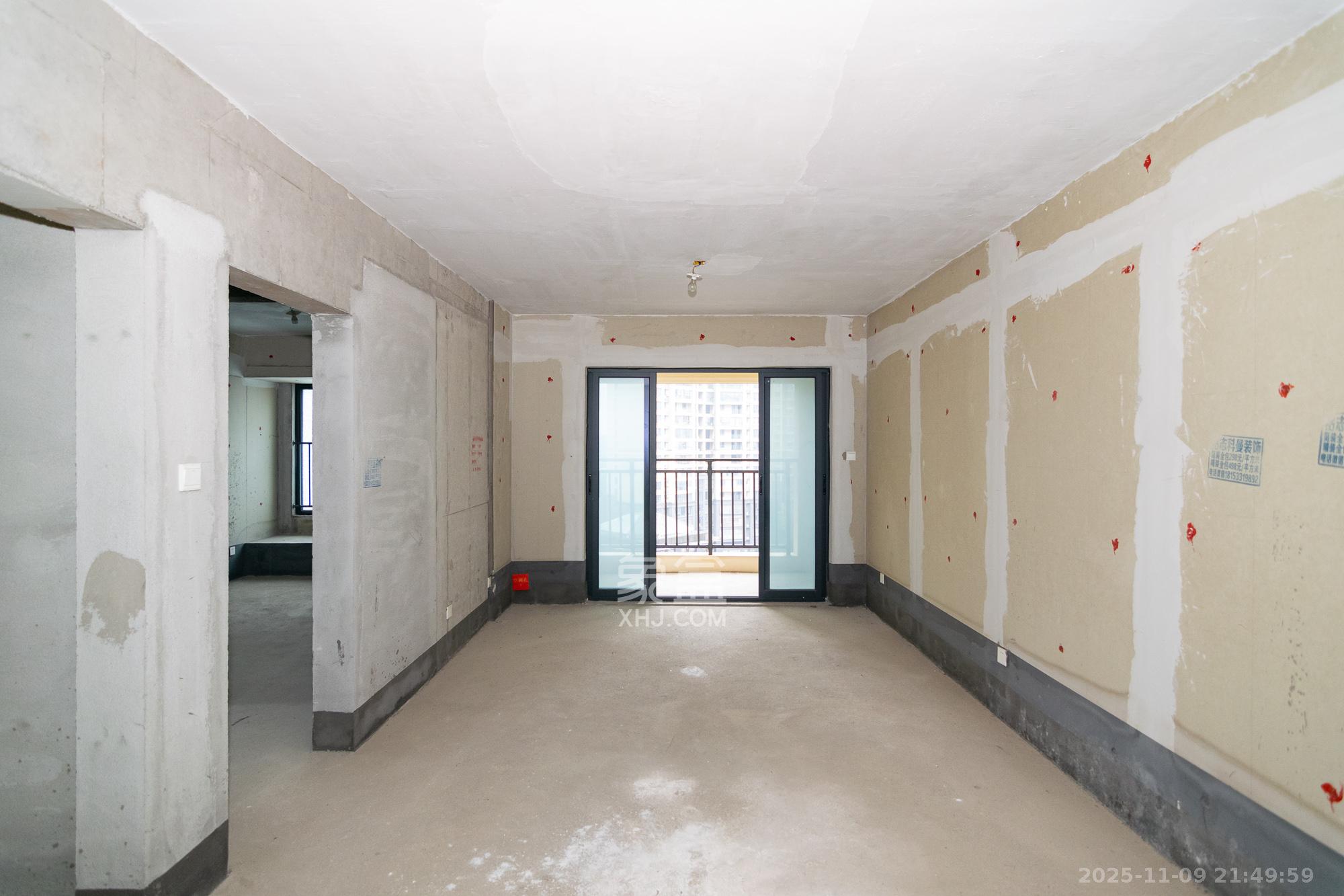 中粮鸿云  3室2厅1卫    62.0万