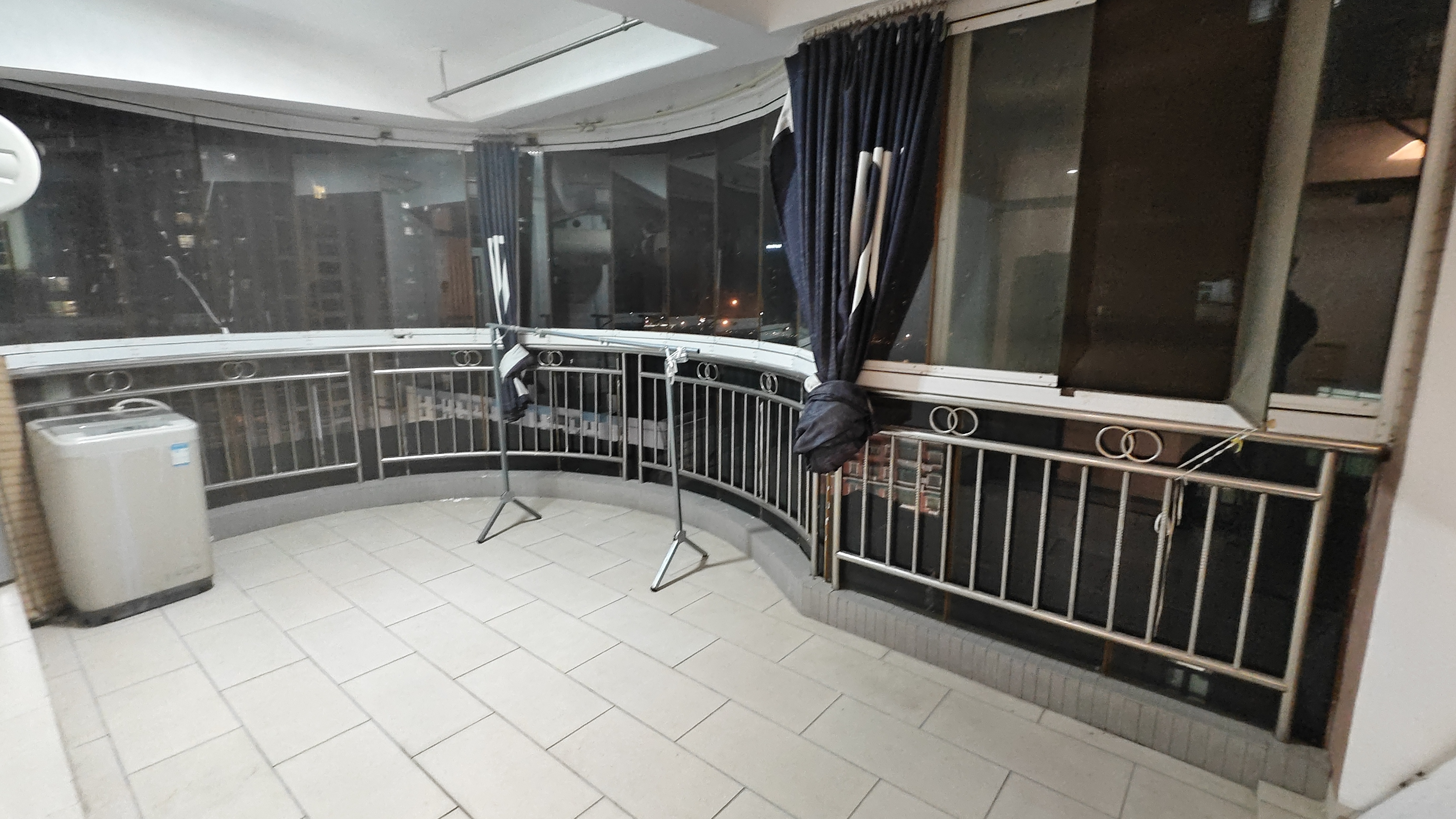 龙泉国际 4室2厅1卫 2200.0元/月 龙泉国际 4室2厅1卫 2200.0元/月室内图