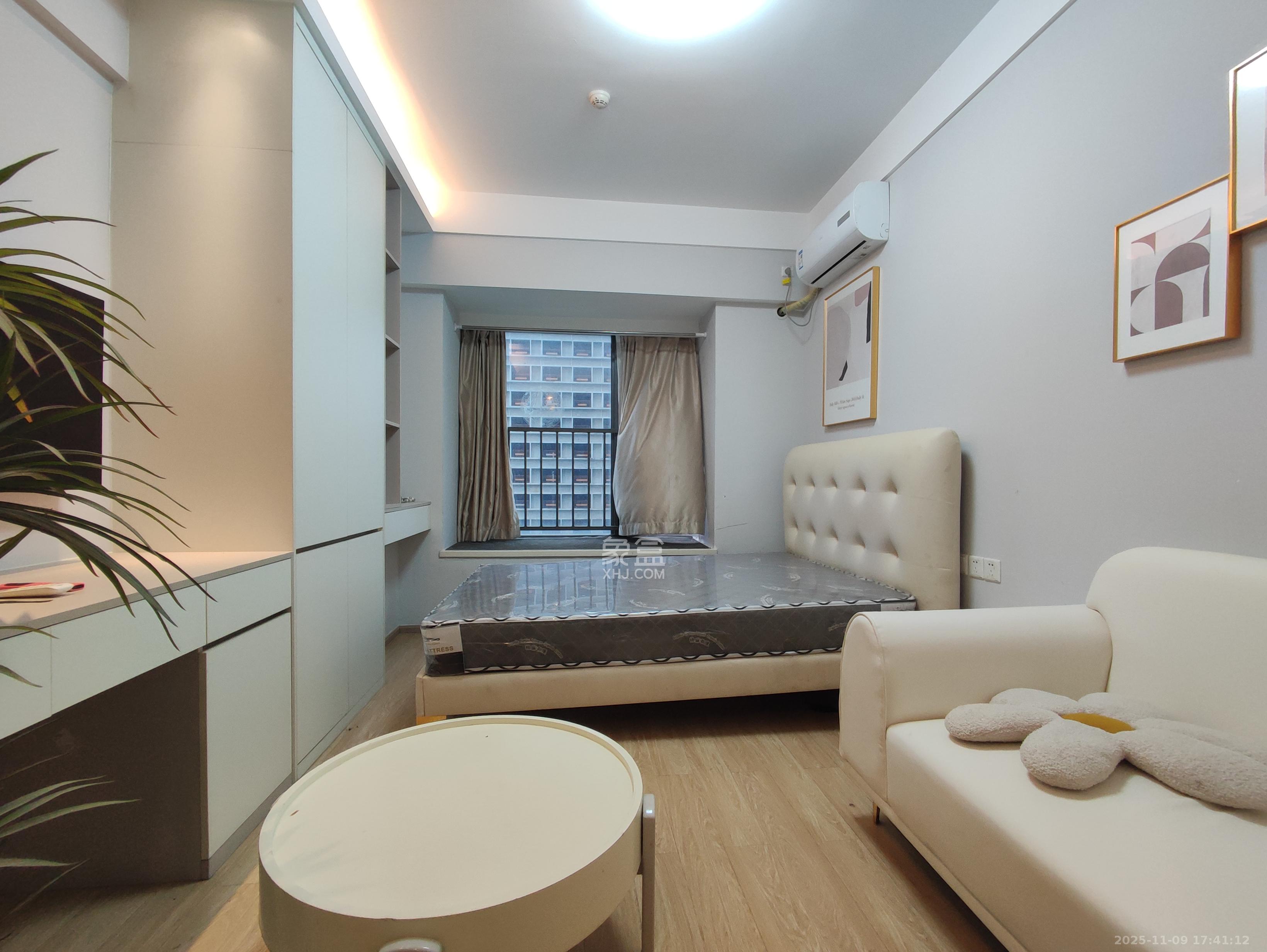 佳兆业云顶都汇  1室1厅1卫    1400.0元/月