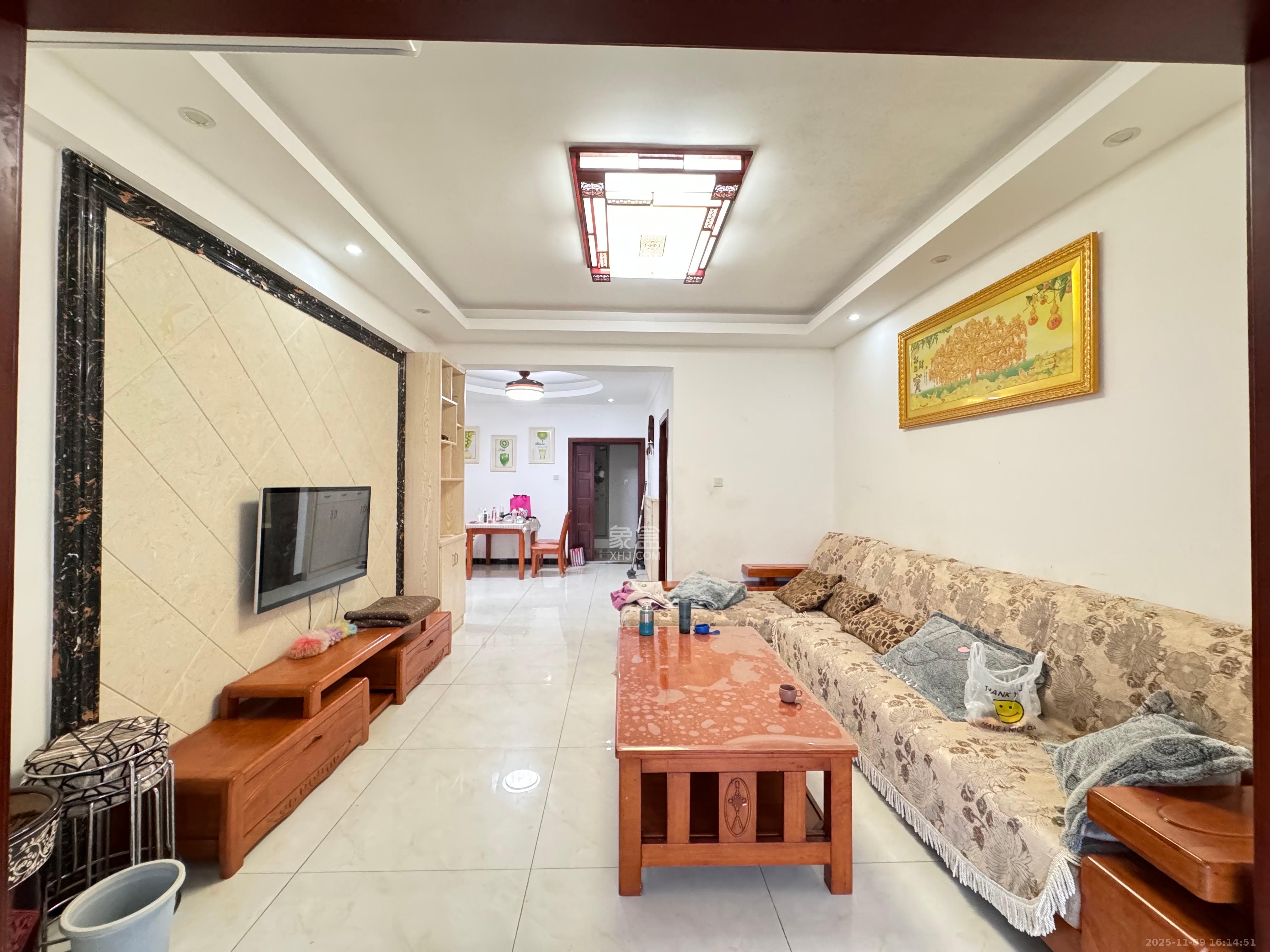 家兴苑  2室2厅1卫    1800.0元/月室内图