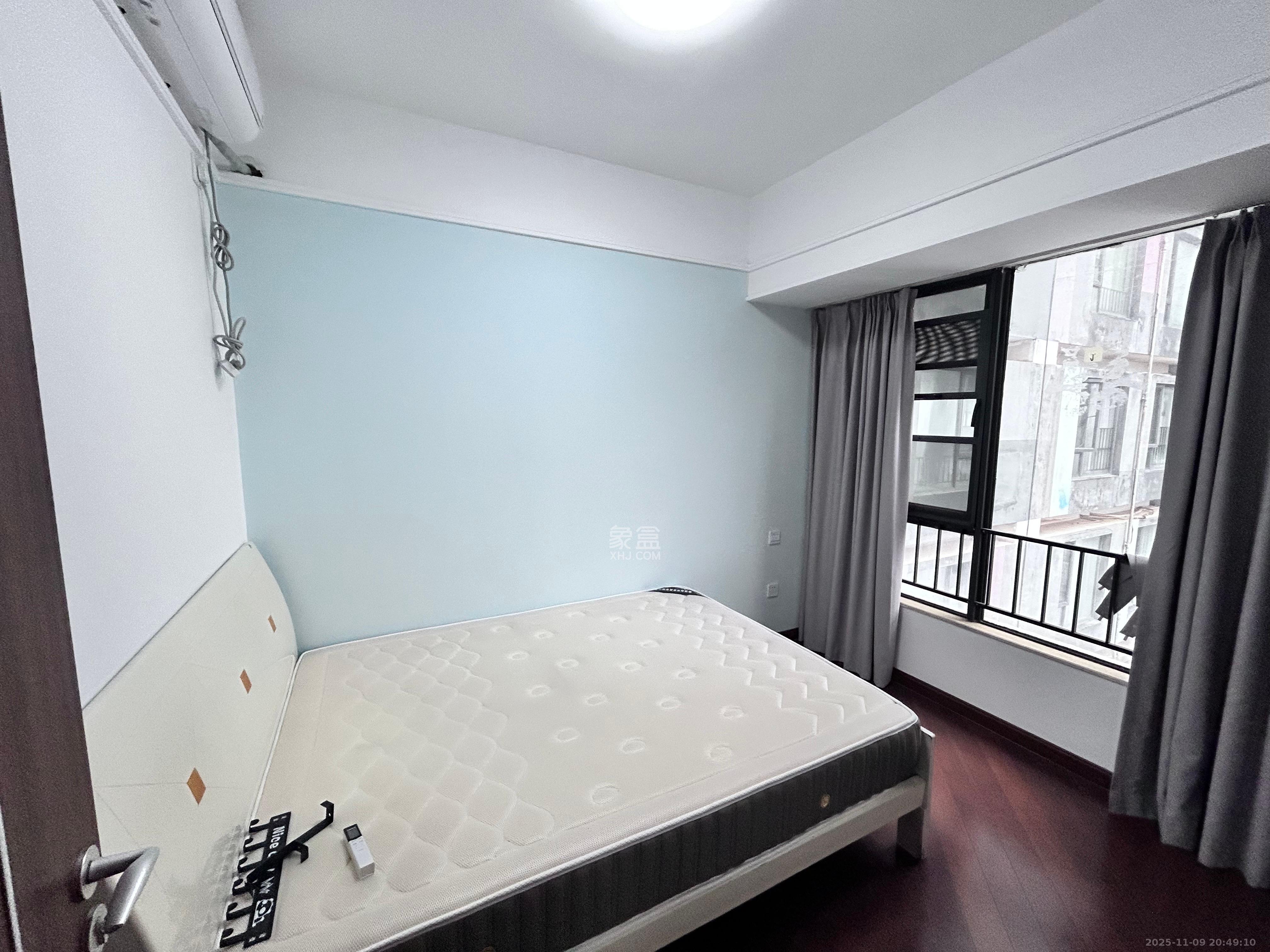 万科金域蓝湾  3室2厅1卫    2600.0元/月室内图