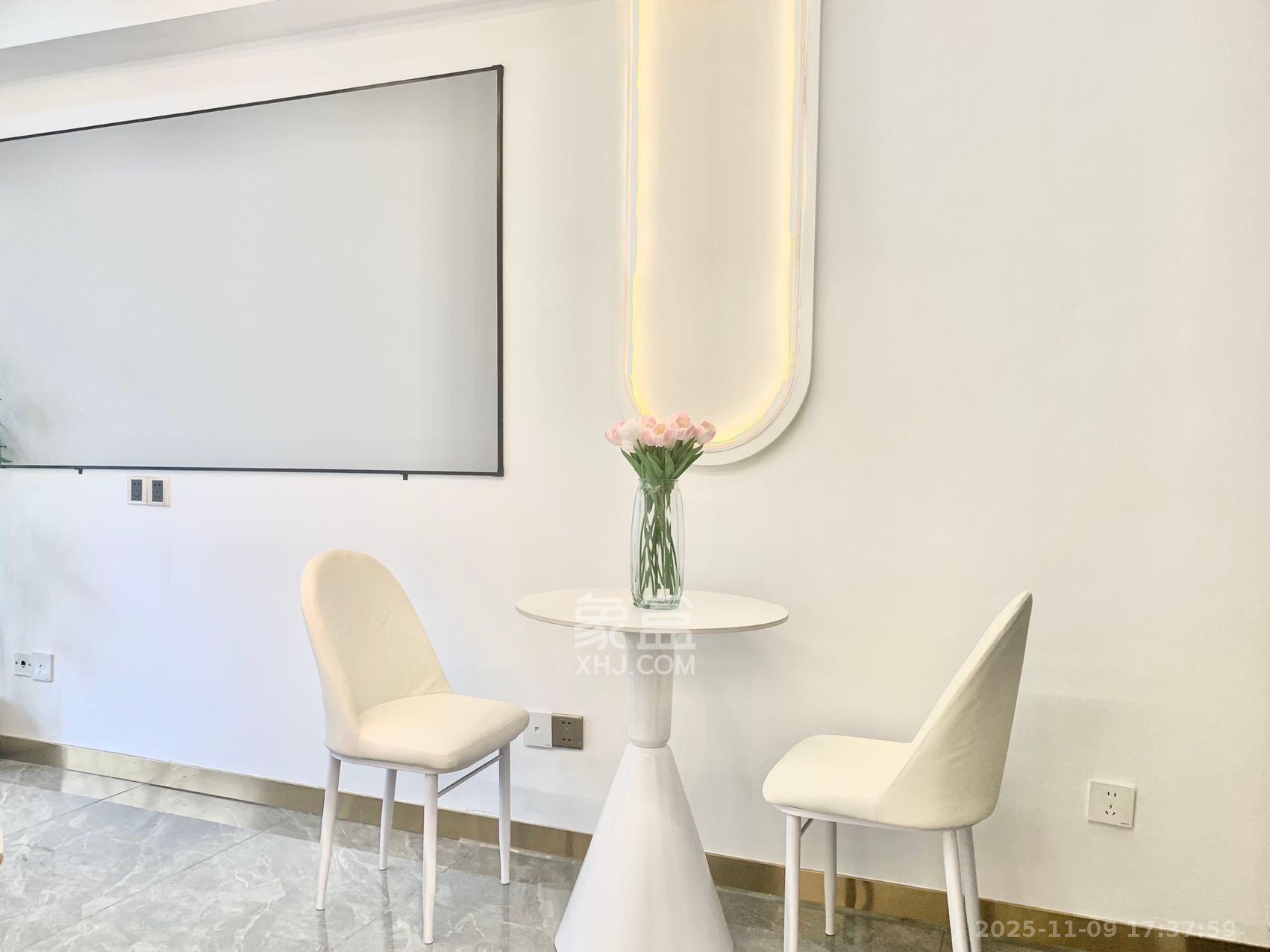 达美D6区  1室1厅1卫    1600.0元/月室内图