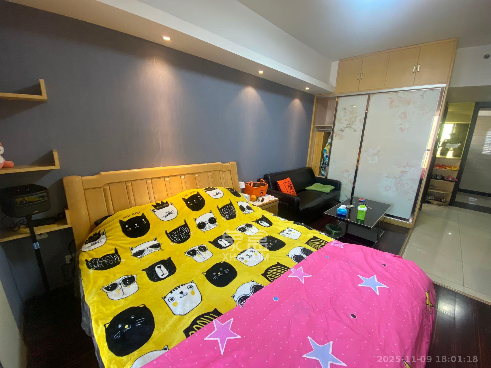 德思勤城市广场（宝格丽公寓）  1室1厅1卫    1600.0元/月室内图