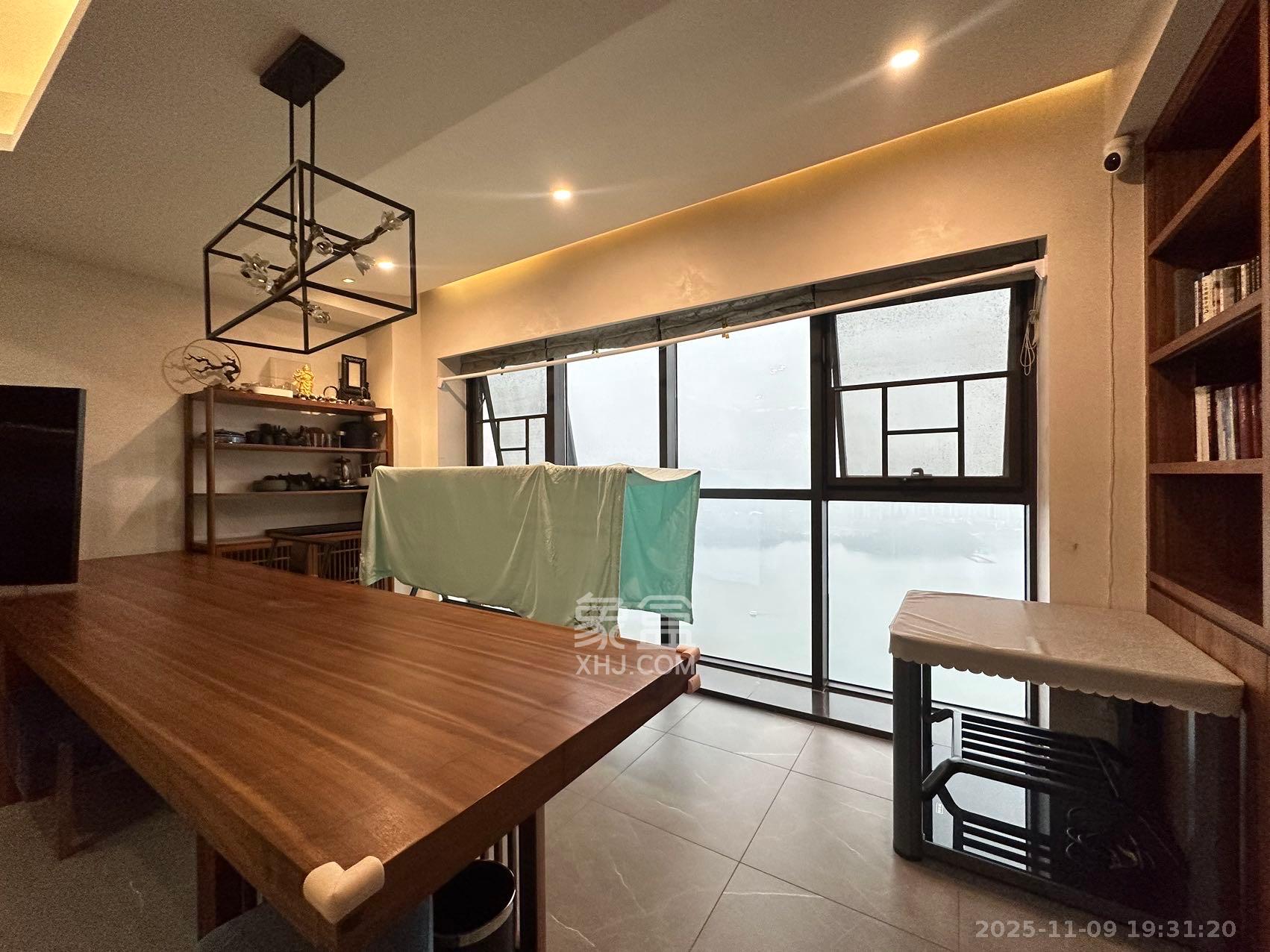 达美溪湖湾 4室2厅3卫 13000.0元/月 达美溪湖湾 4室2厅3卫 13000.0元/月室内图