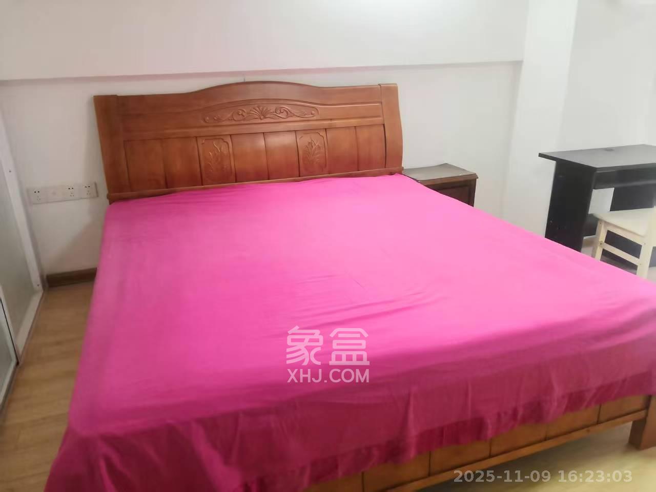 MOMA当代广场  3室2厅1卫    1700.0元/月