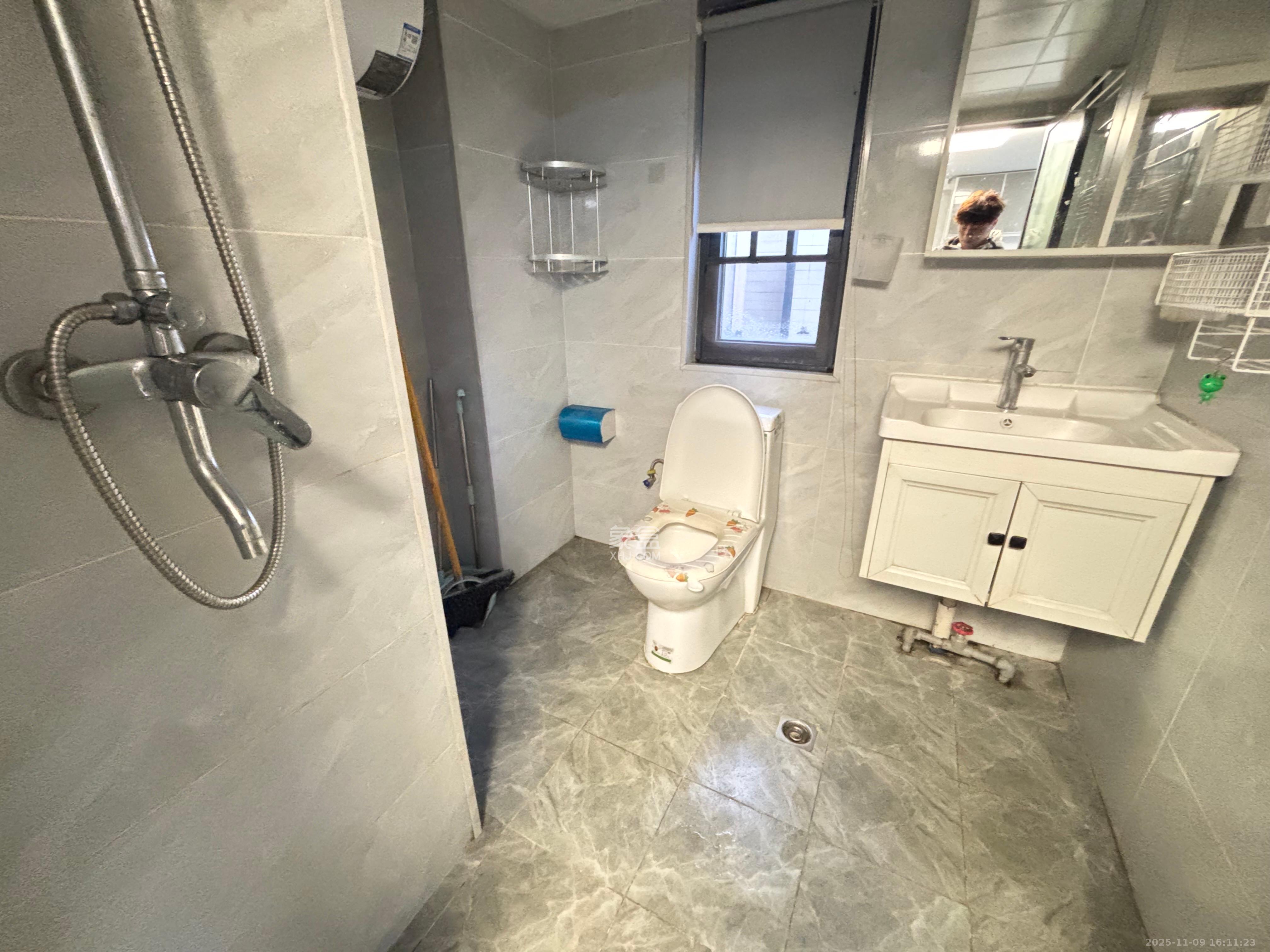 北辰时光里  2室2厅1卫    1800.0元/月室内图