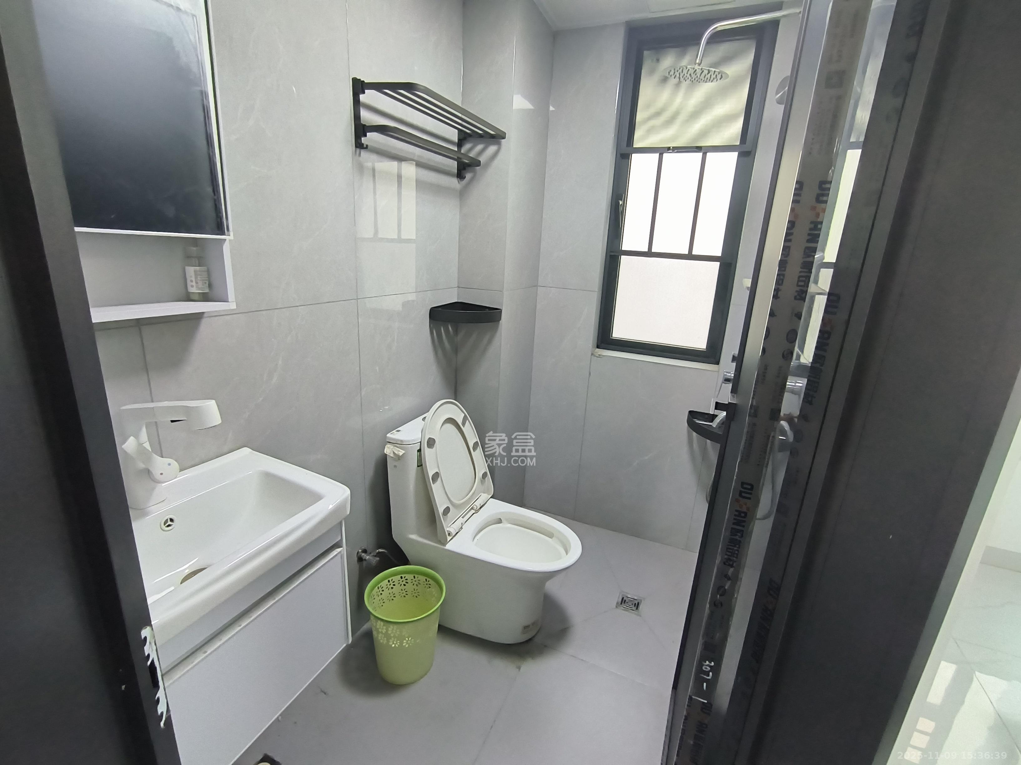 金地兰亭樾  3室2厅2卫    2800.0元/月室内图