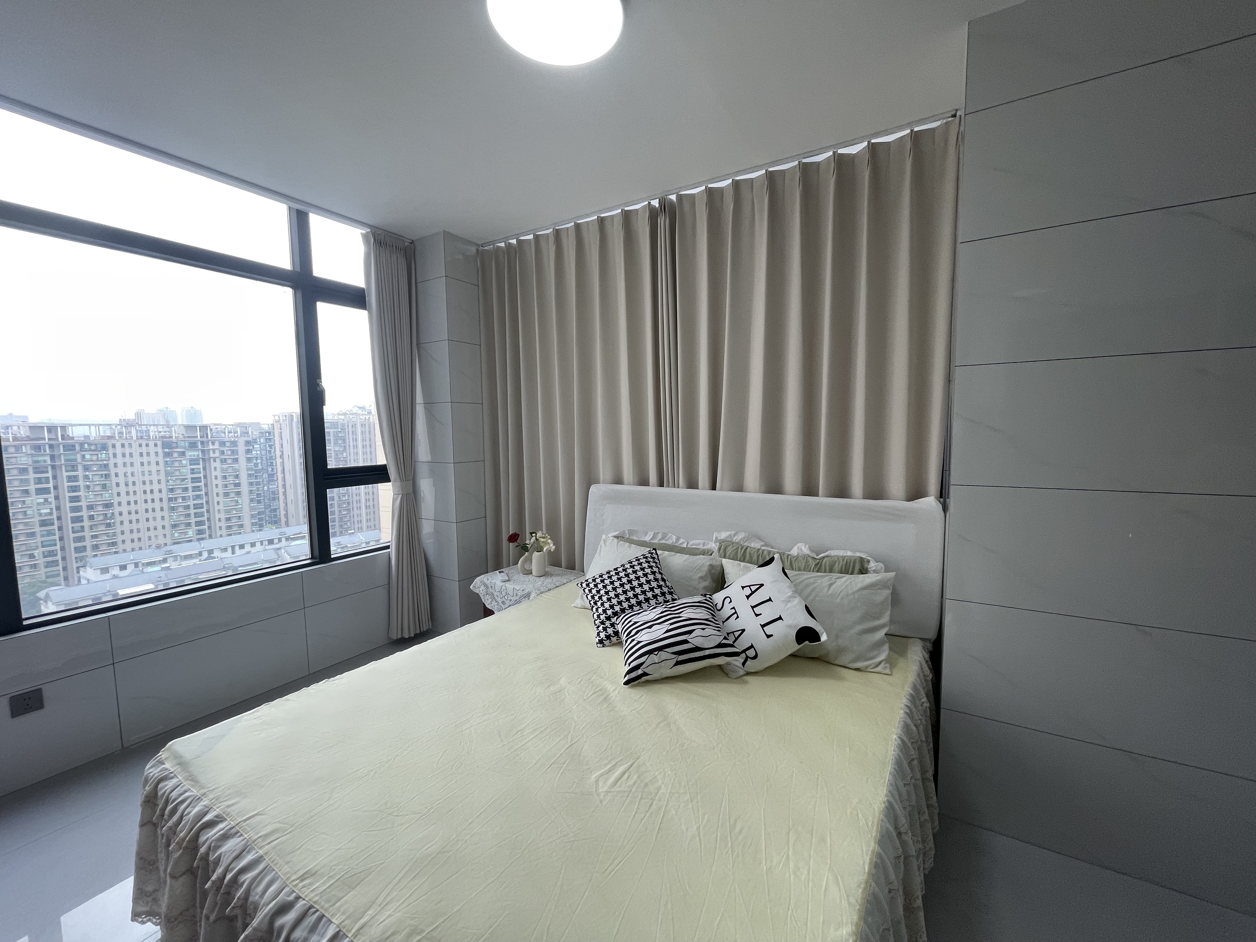 俊景万和城 1室1厅1卫 1200.0元/月 俊景万和城 1室1厅1卫 1200.0元/月室内图