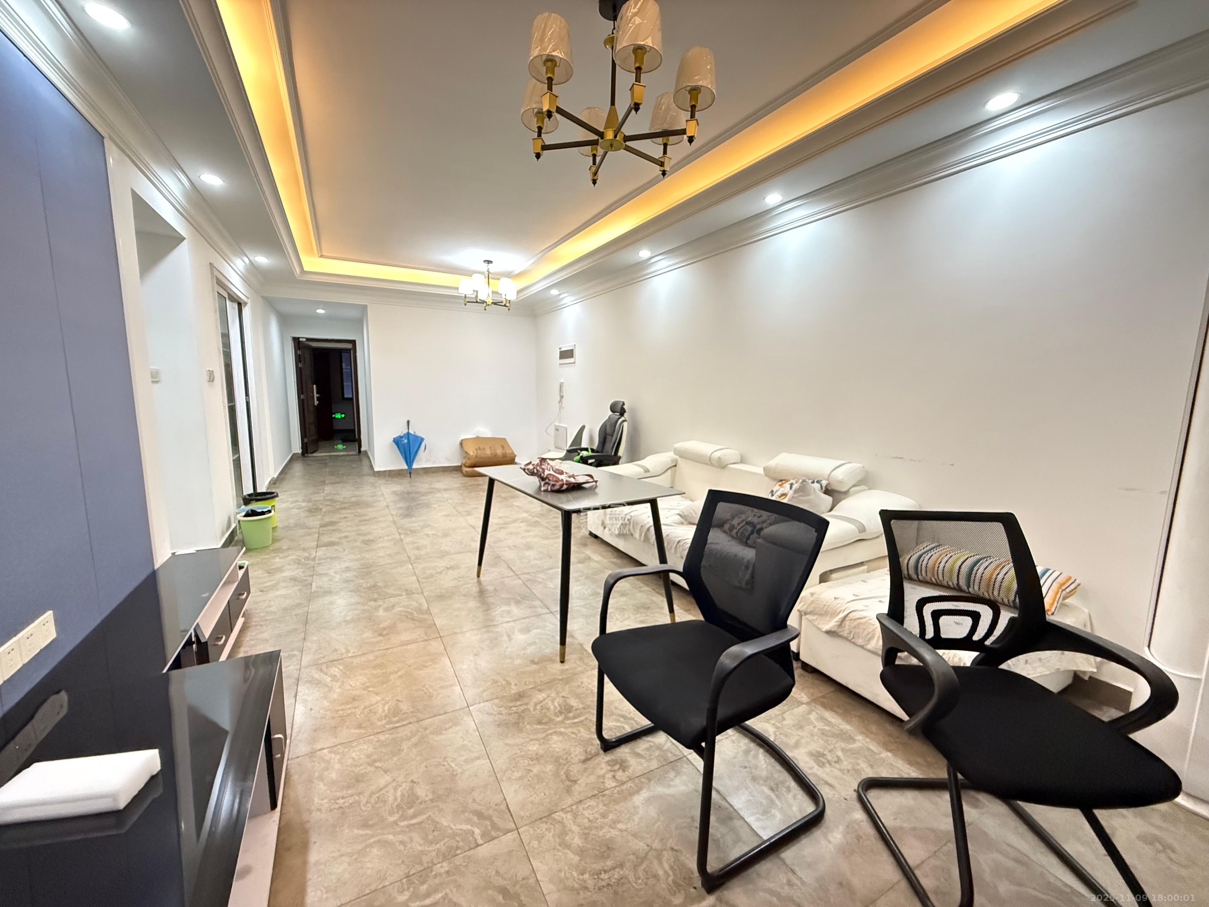 尚鑫海悦（新长海尚海城）  3室2厅2卫    2400.0元/月室内图