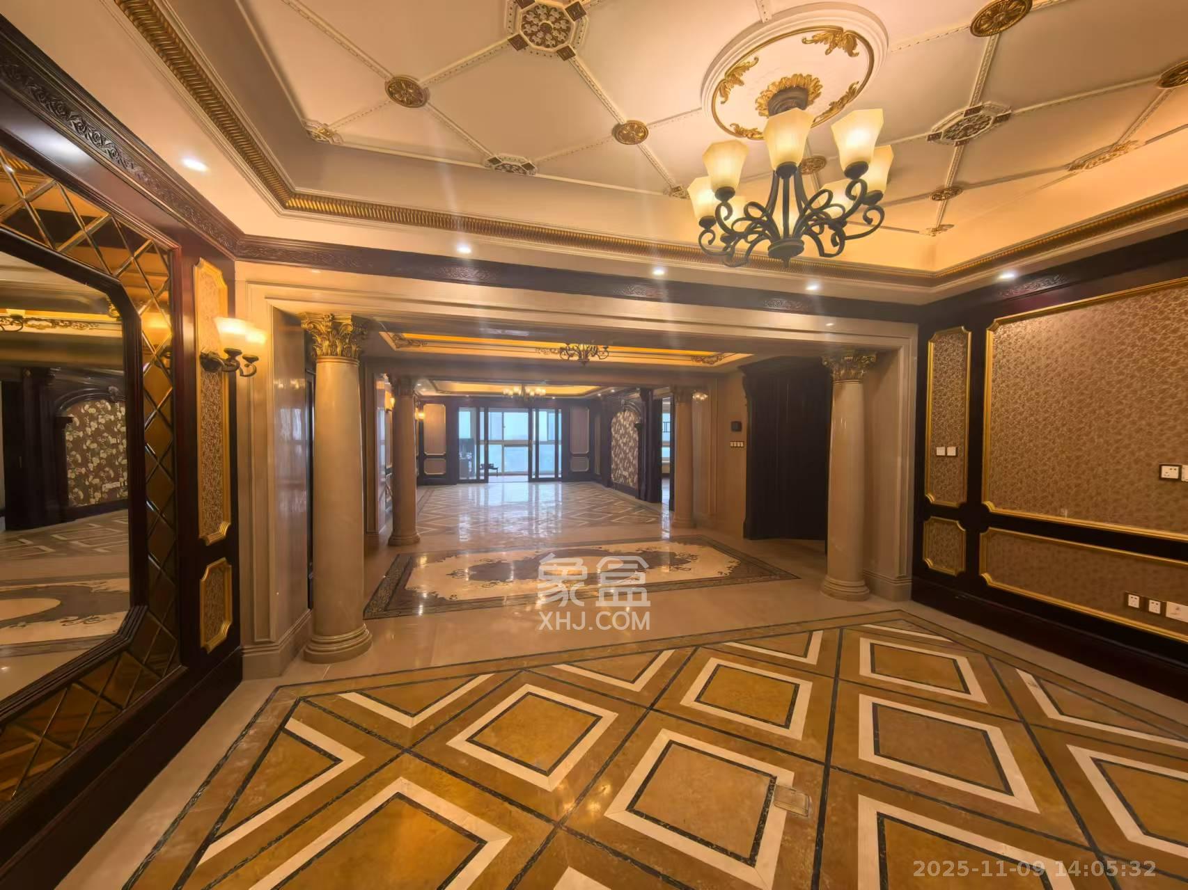 万达公馆  4室2厅3卫    10000.0元/月室内图