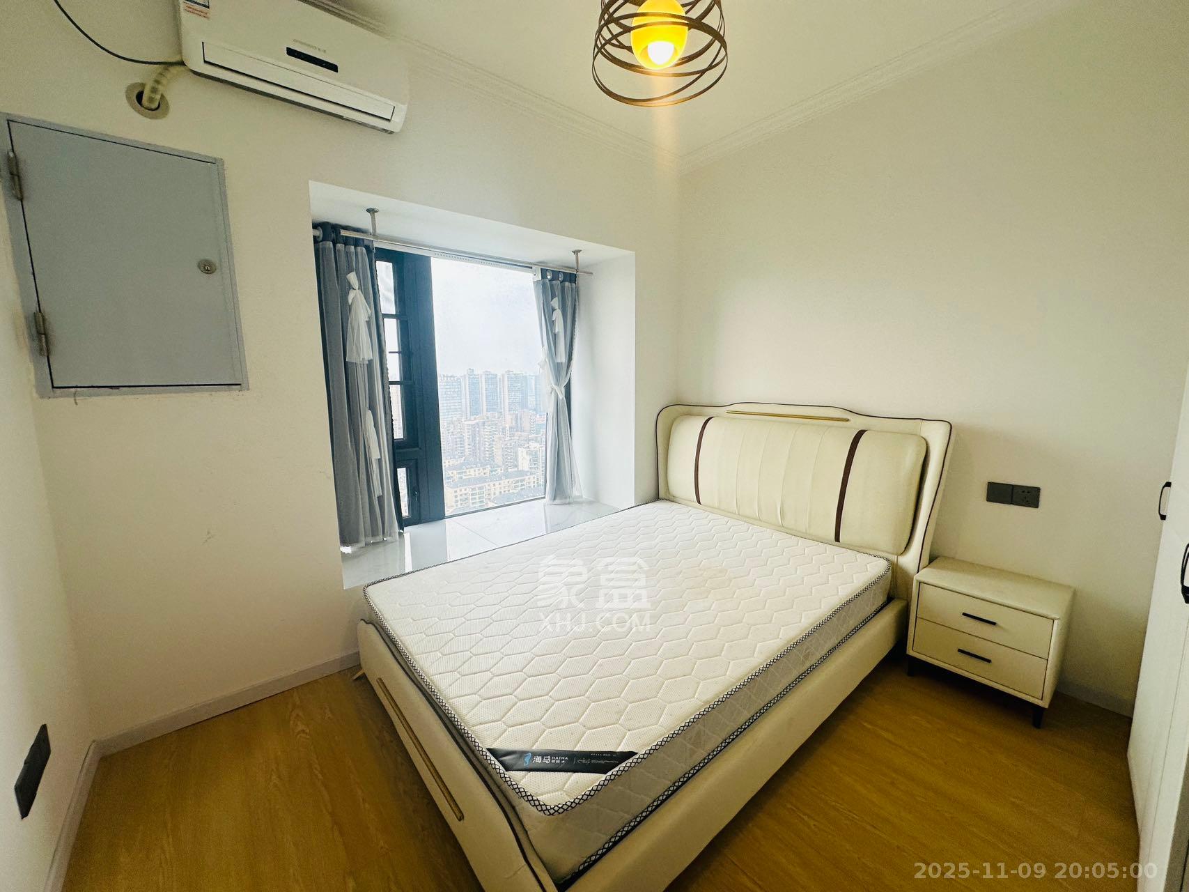 碧桂园城市之光  2室1厅1卫    2300.0元/月室内图