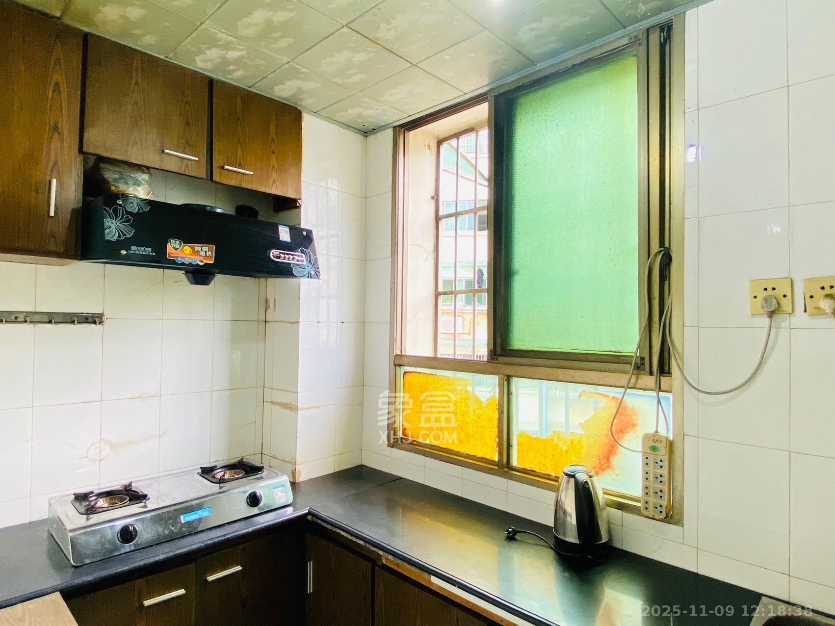 仁和家园  2室1厅1卫    1500.0元/月室内图