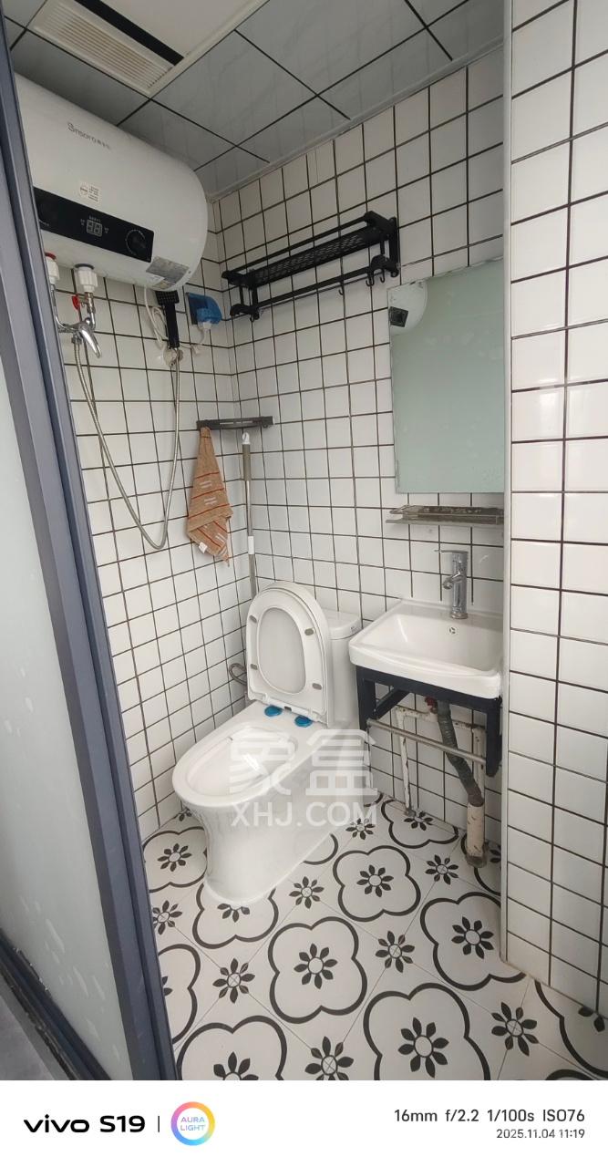 上河国际C区  2室1厅1卫    1450.0元/月室内图