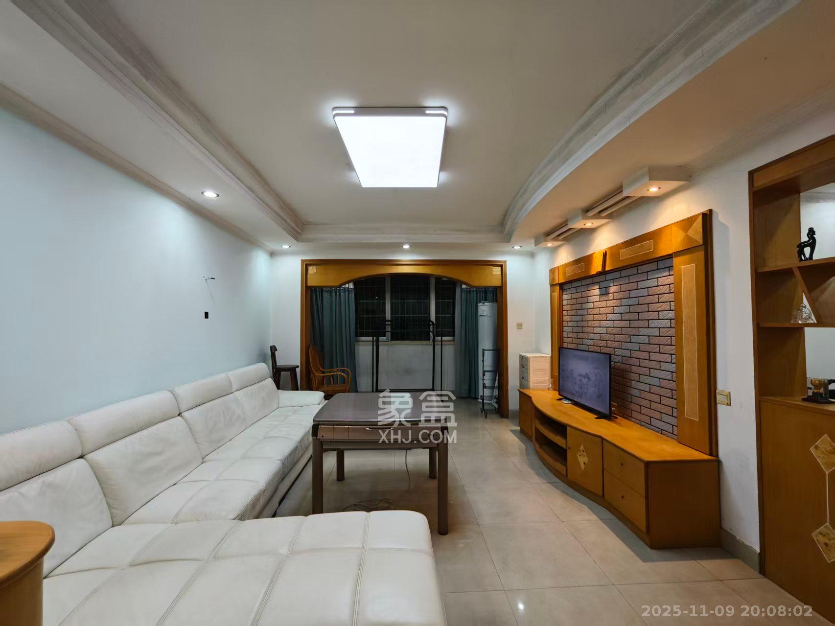 咸嘉新村嘉明苑 3室2厅2卫 2200.0元/月 咸嘉新村嘉明苑 3室2厅2卫 2200.0元/月室内图