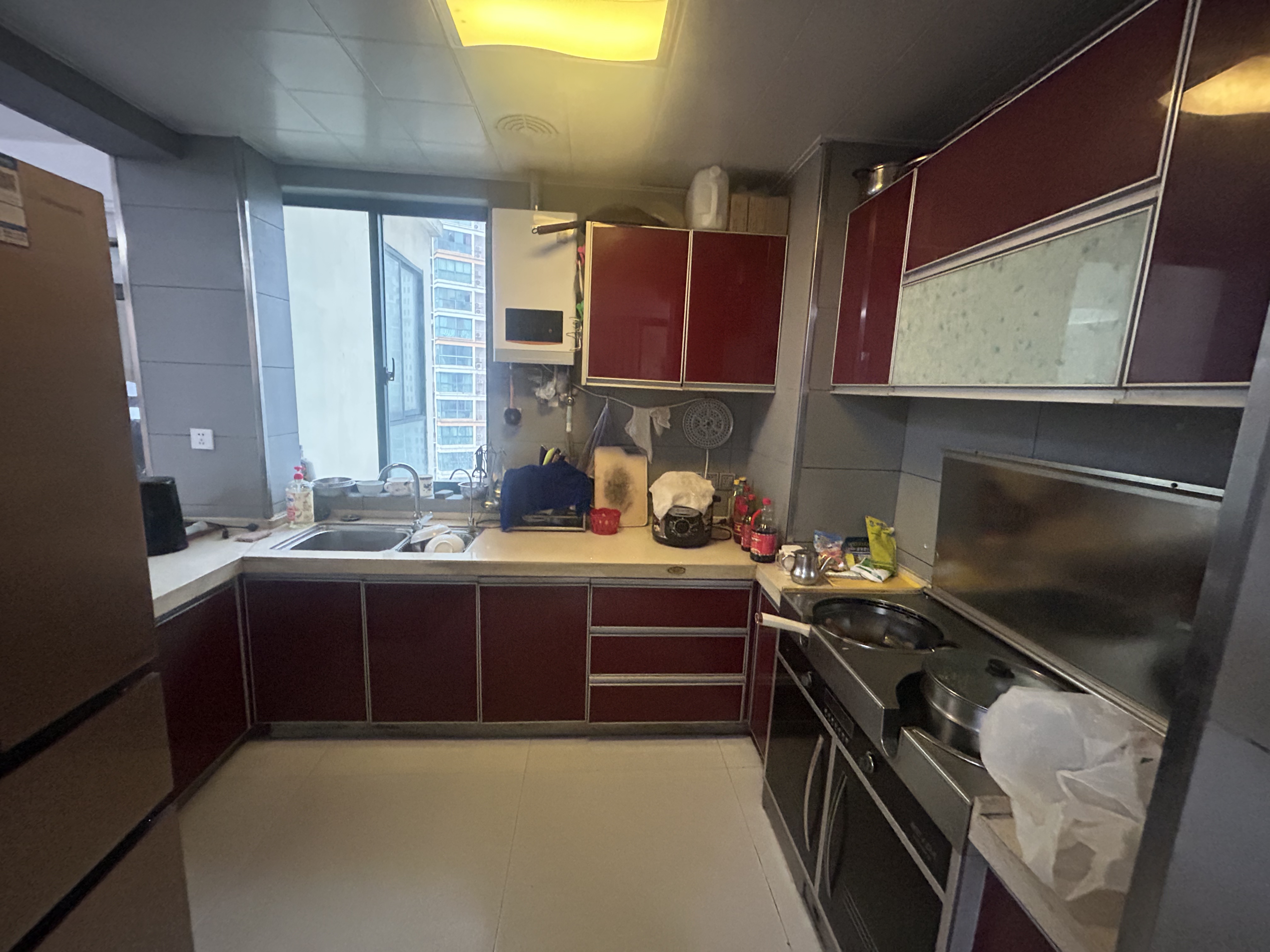 经世皇城  3室2厅2卫    65.0万室内图