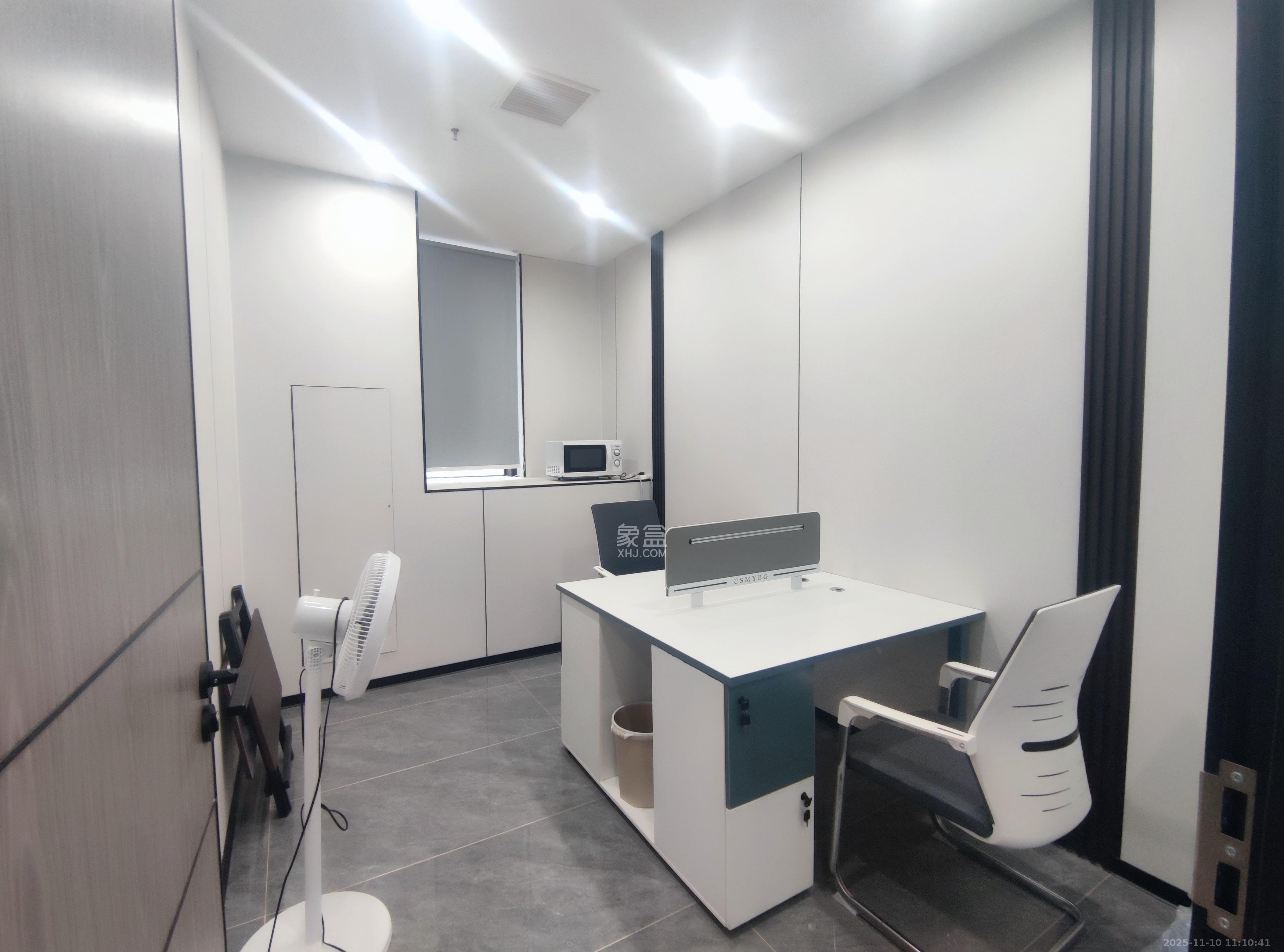 金科时代中心   108.0㎡      4200.0元/月室内图