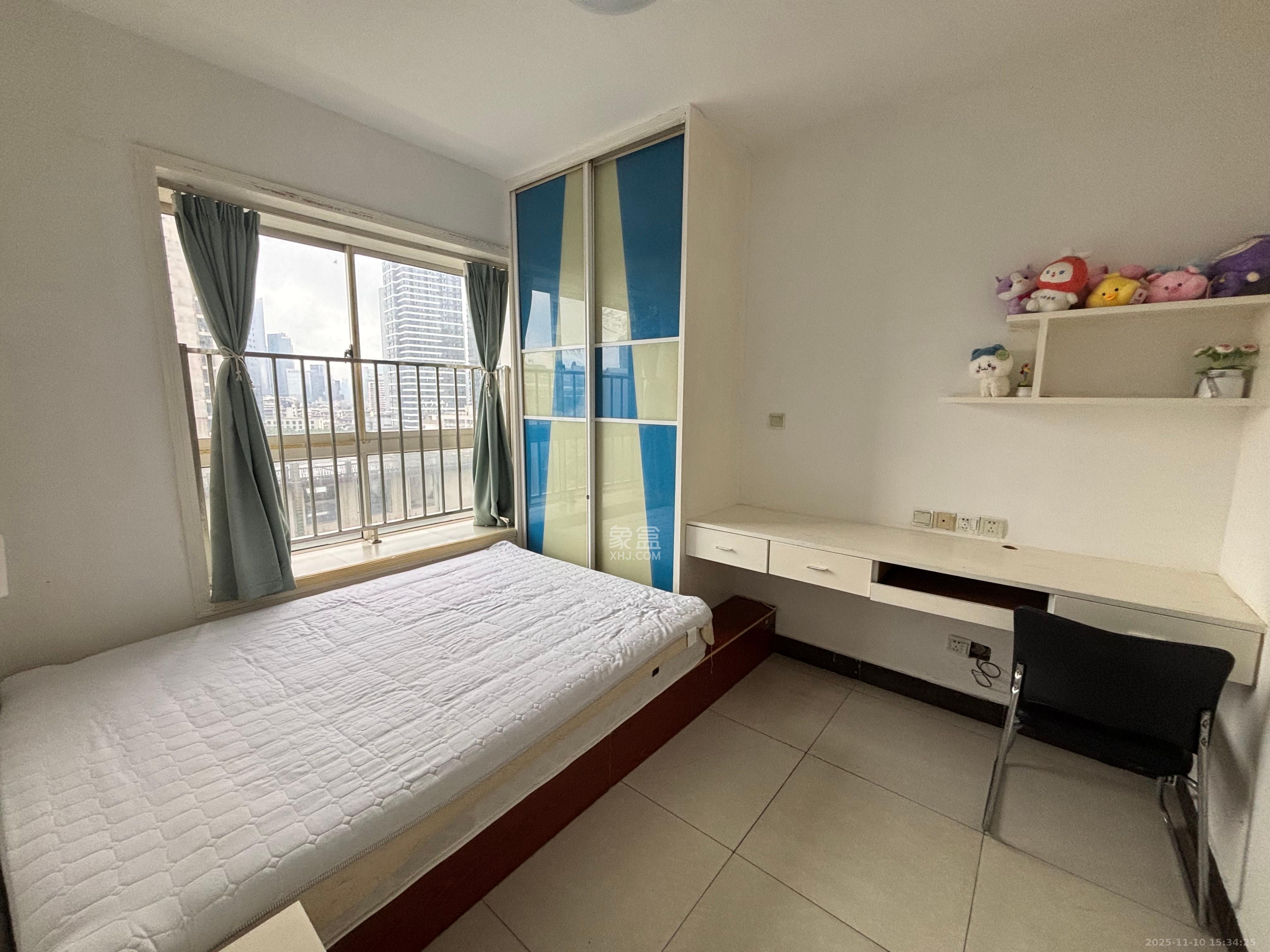 白沙晶城  1室1厅1卫    1800.0元/月室内图