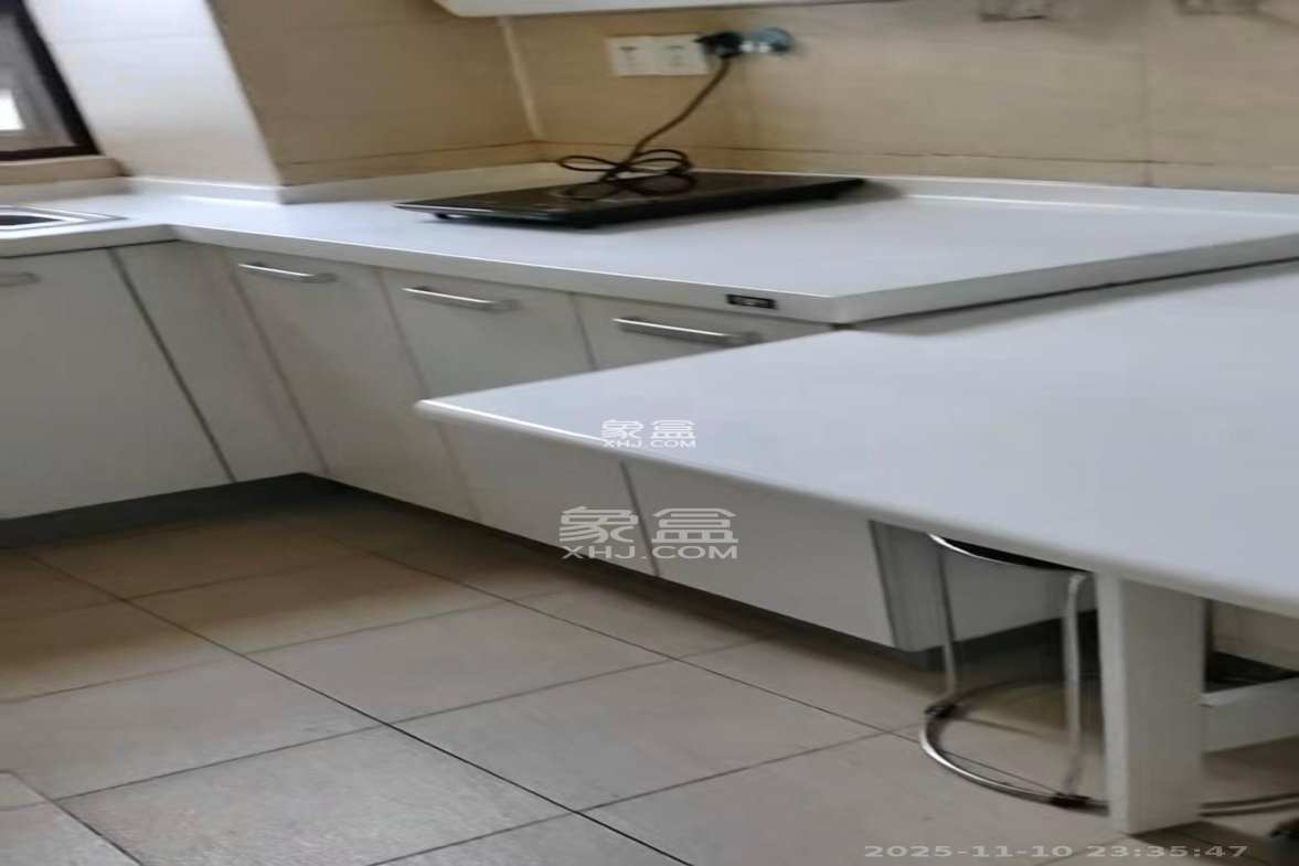 长盛上东区 1室1厅1卫 1680.0元/月 长盛上东区 1室1厅1卫 1680.0元/月室内图