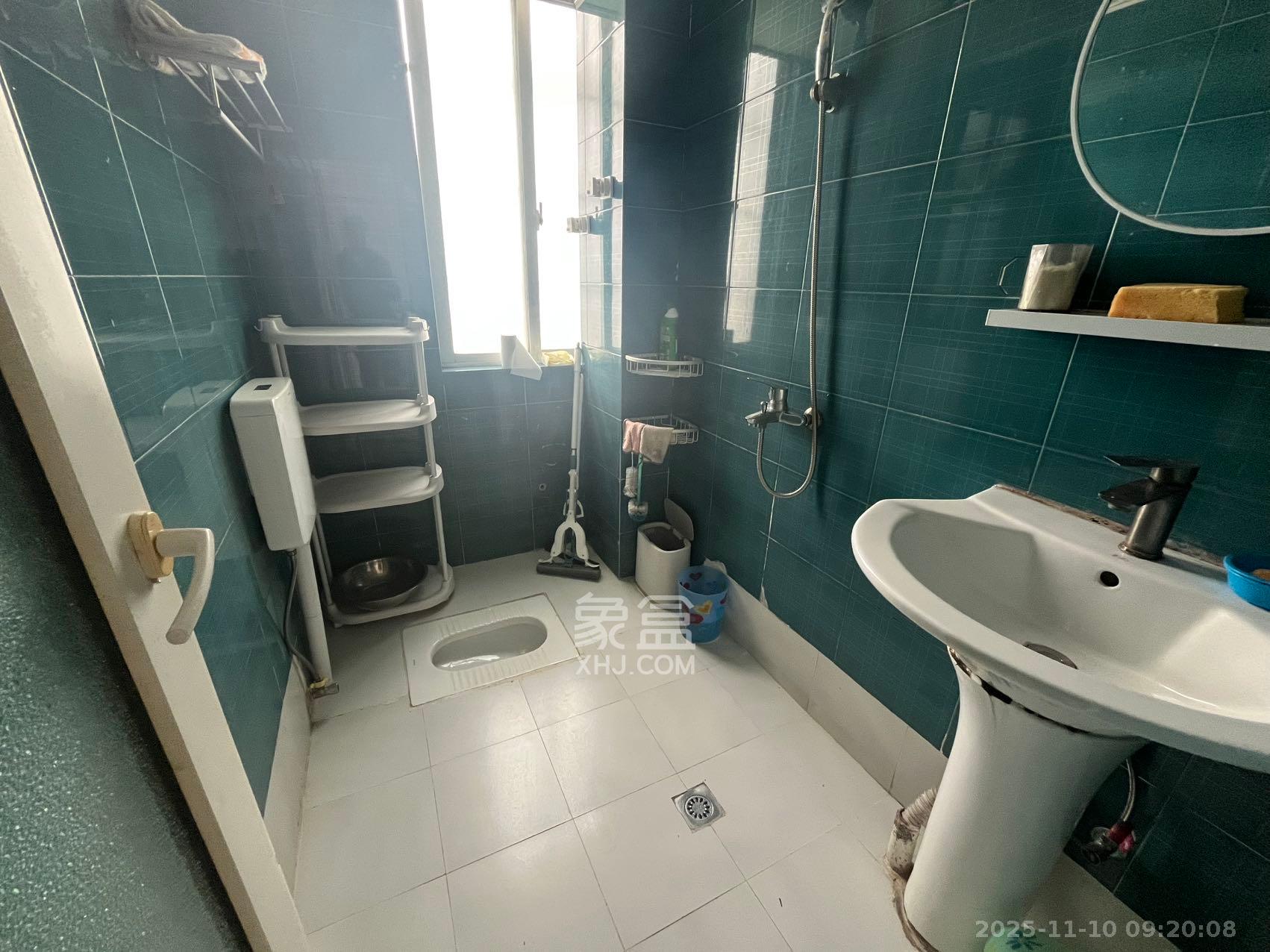 顺天黄金海岸  2室1厅1卫    2300.0元/月室内图