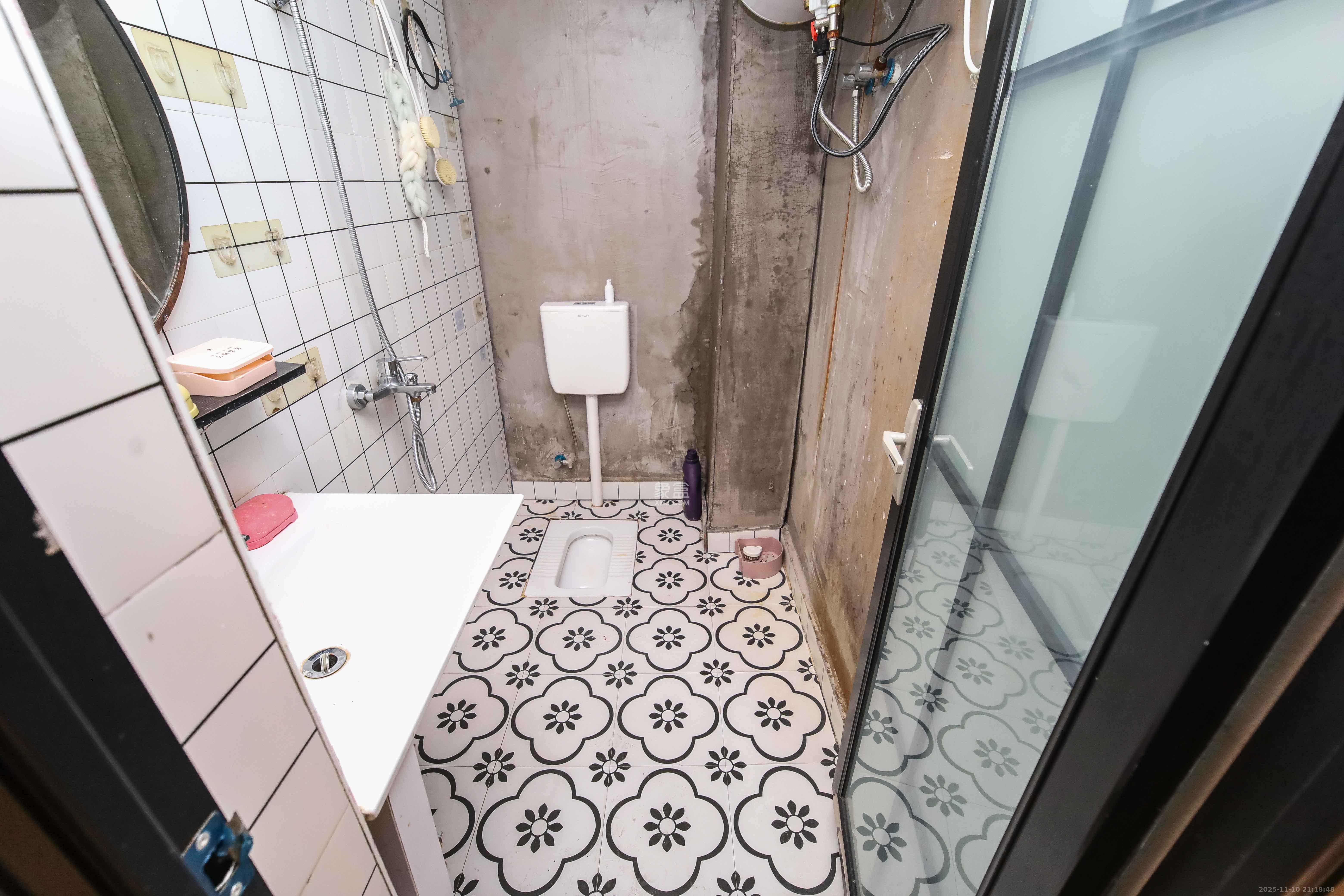 中惠锦堂  3室2厅1卫    100.0万卫生间