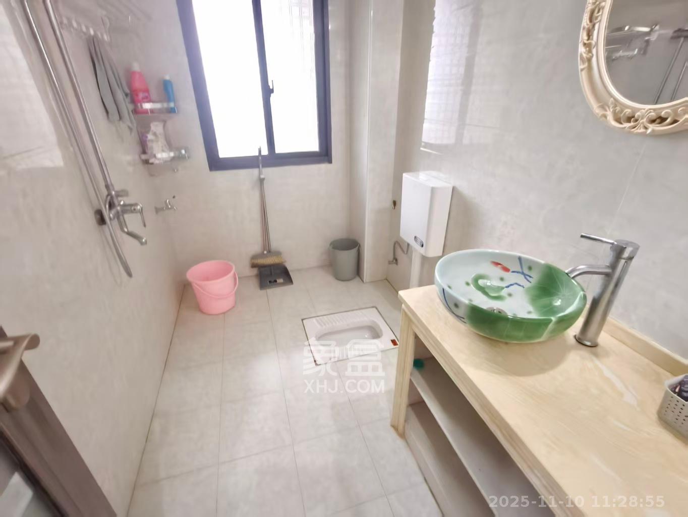 学府雅苑  3室2厅2卫    48.0万室内图