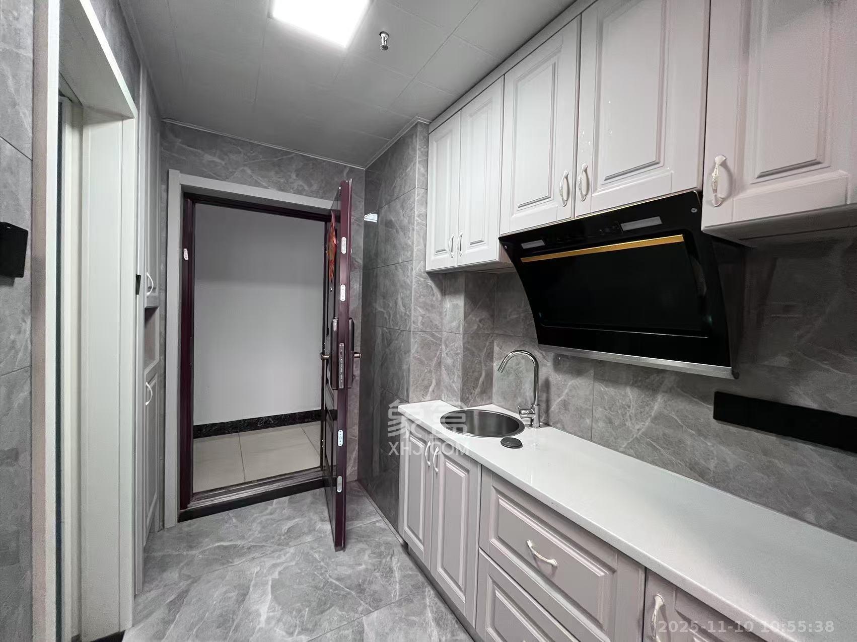 中建悦和城  1室1厅1卫    1480.0元/月室内图