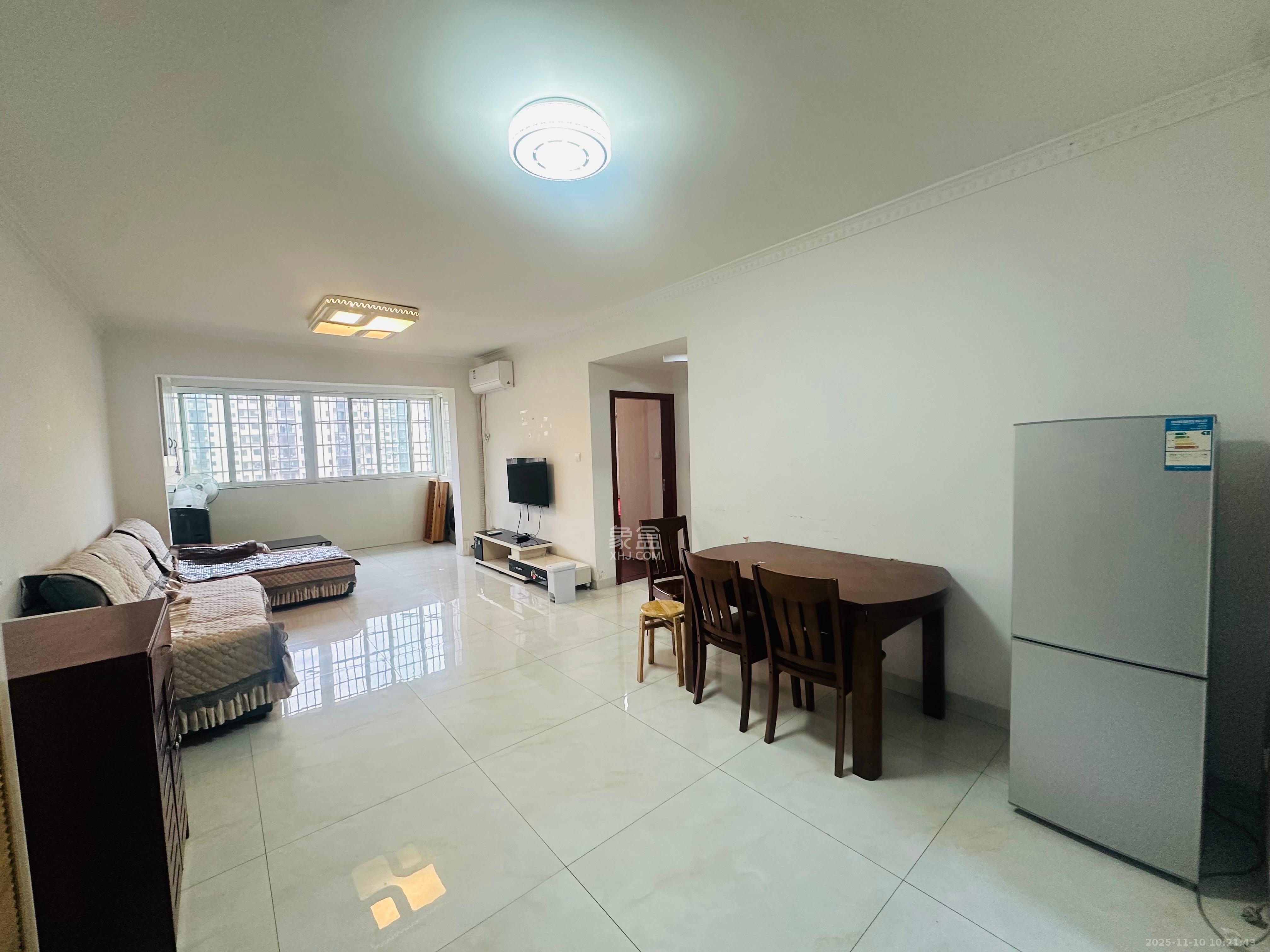 星城新宇黎雅苑 2室2厅1卫 1600.0元/月 星城新宇黎雅苑 2室2厅1卫 1600.0元/月室内图