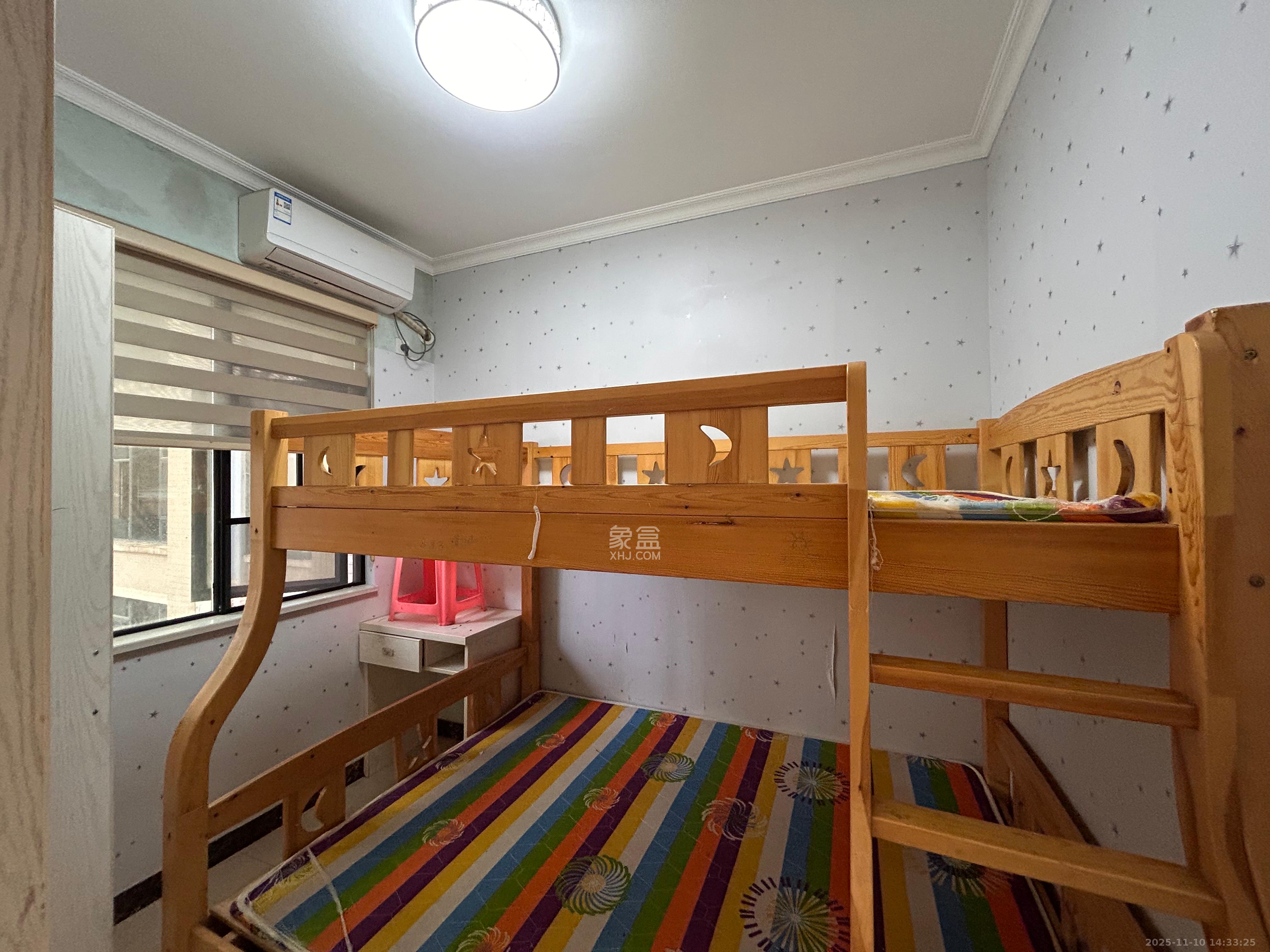 天元涉外景园C区  2室2厅1卫    2200.0元/月室内图