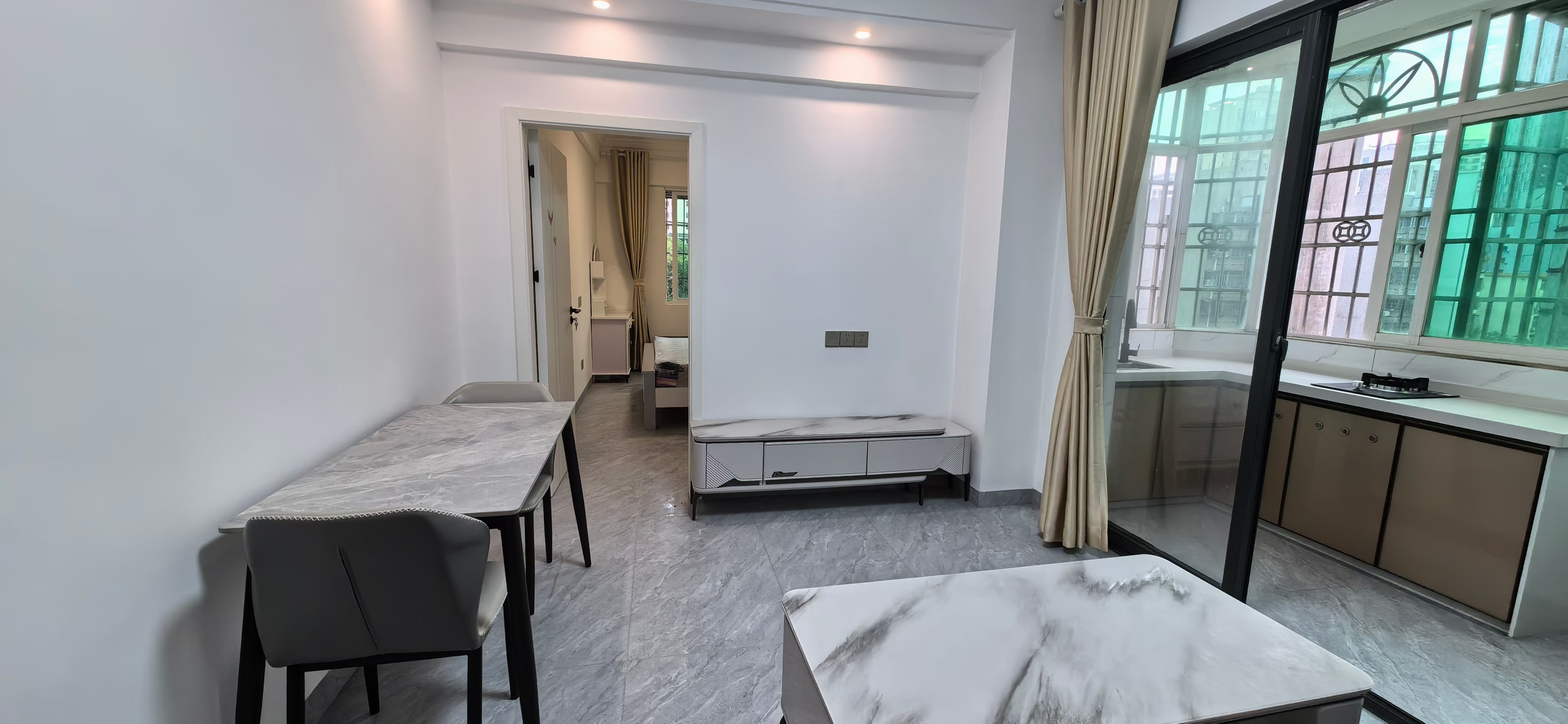 国联大厦  1室1厅1卫    1800.0元/月室内图