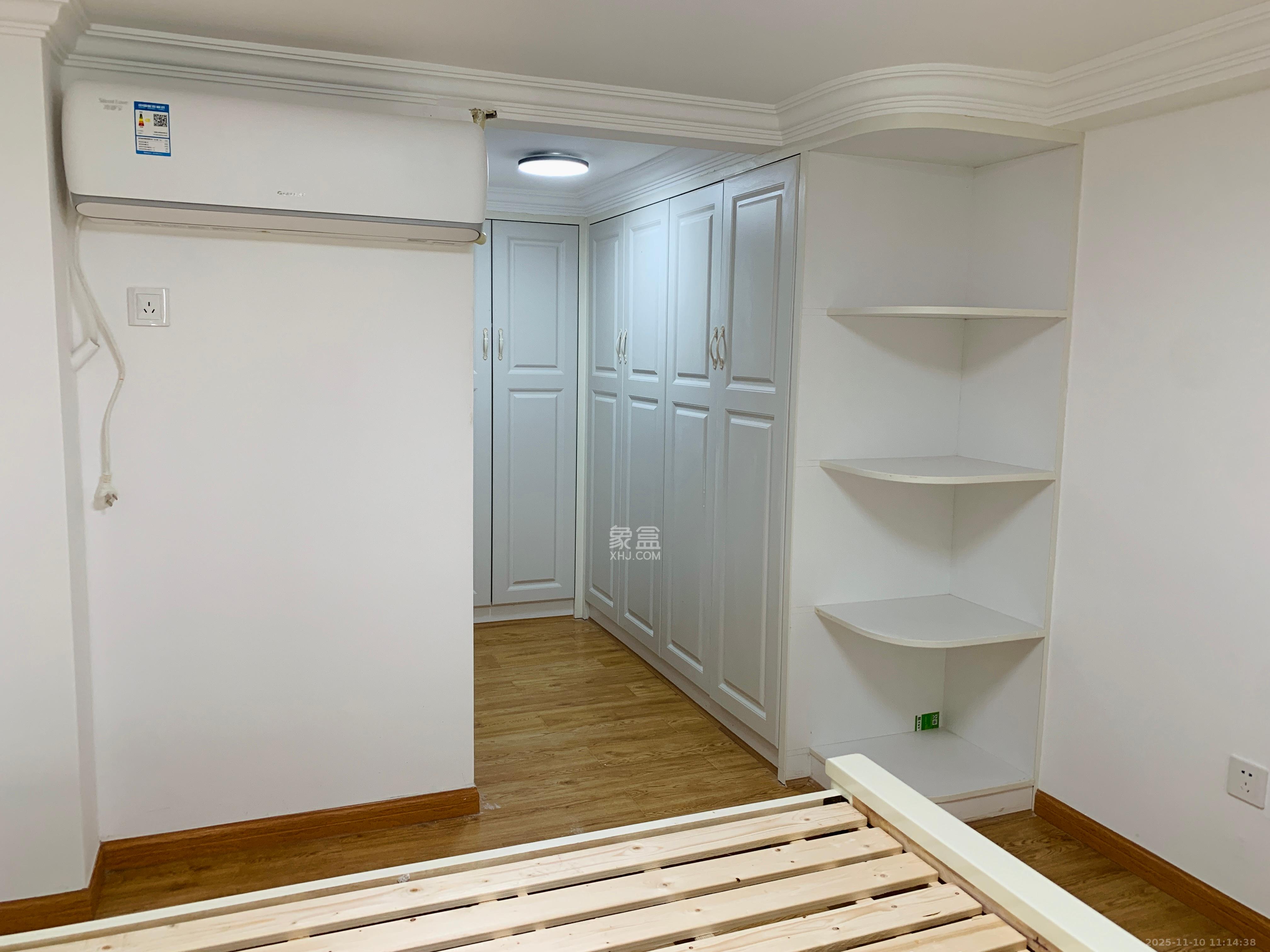 海伦春天 3室2厅2卫 2100.0元/月 海伦春天 3室2厅2卫 2100.0元/月室内图