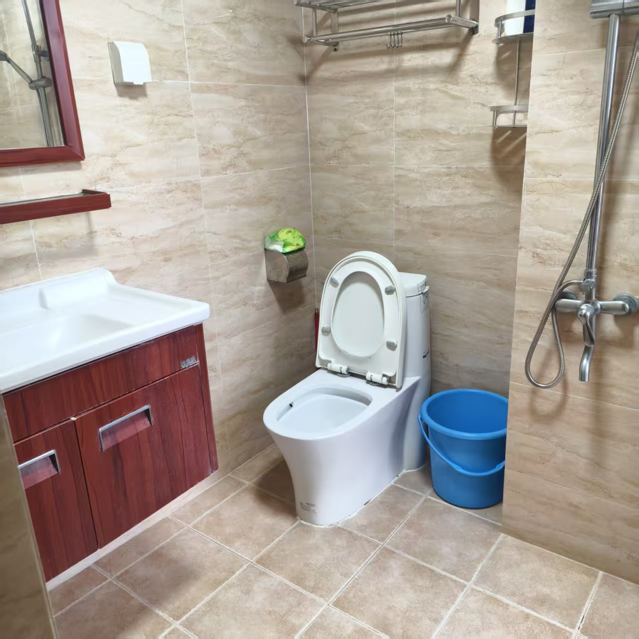 海阔天空-国瑞城二期(雅仕苑) 3室2厅1卫 220.0万 海阔天空-国瑞城二期(雅仕苑) 3室2厅1卫 220.0万室内图